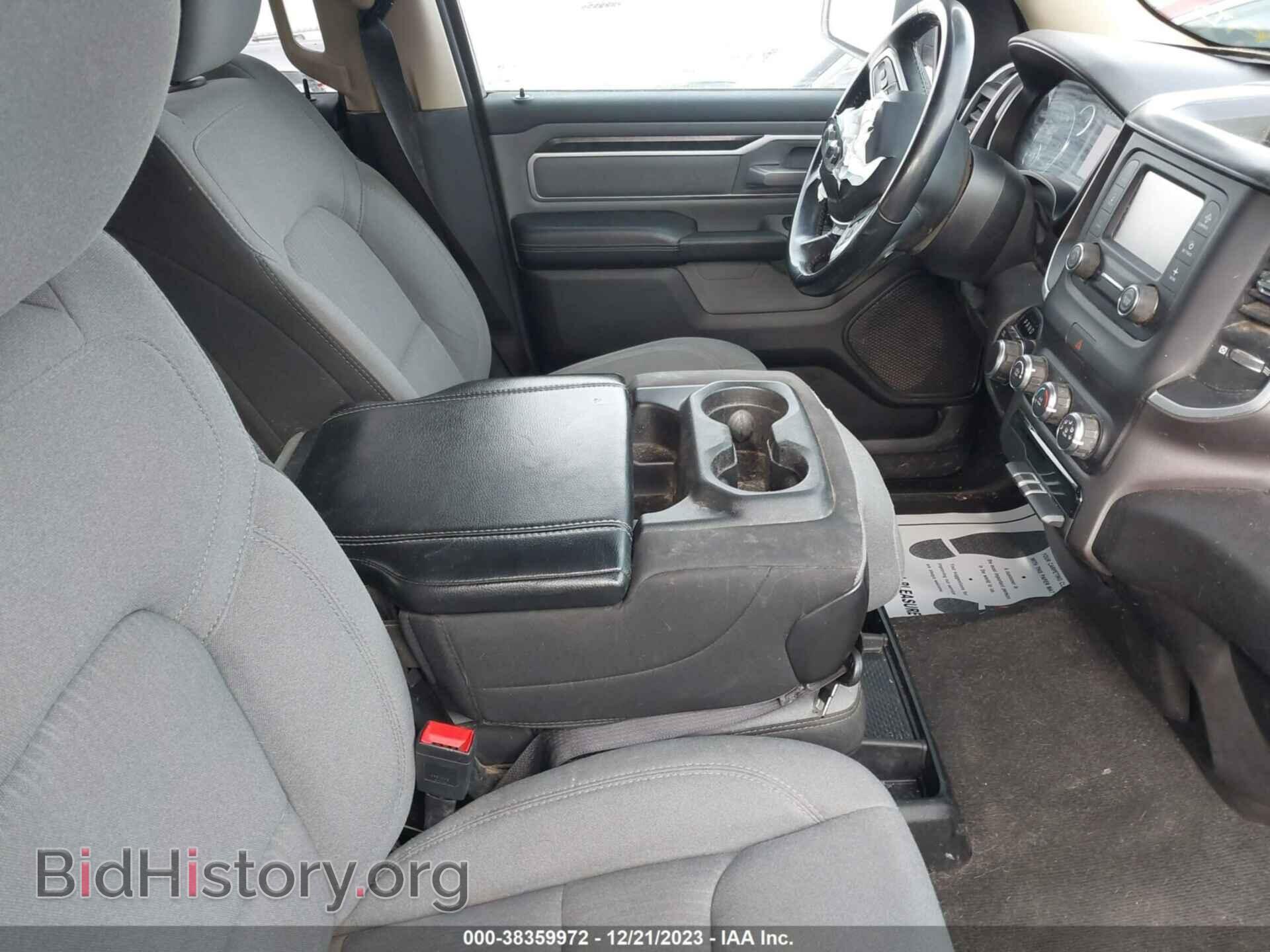 2020 RAM 1500 - VIN: 1C6SRFBT4LN218062 - Фото 5