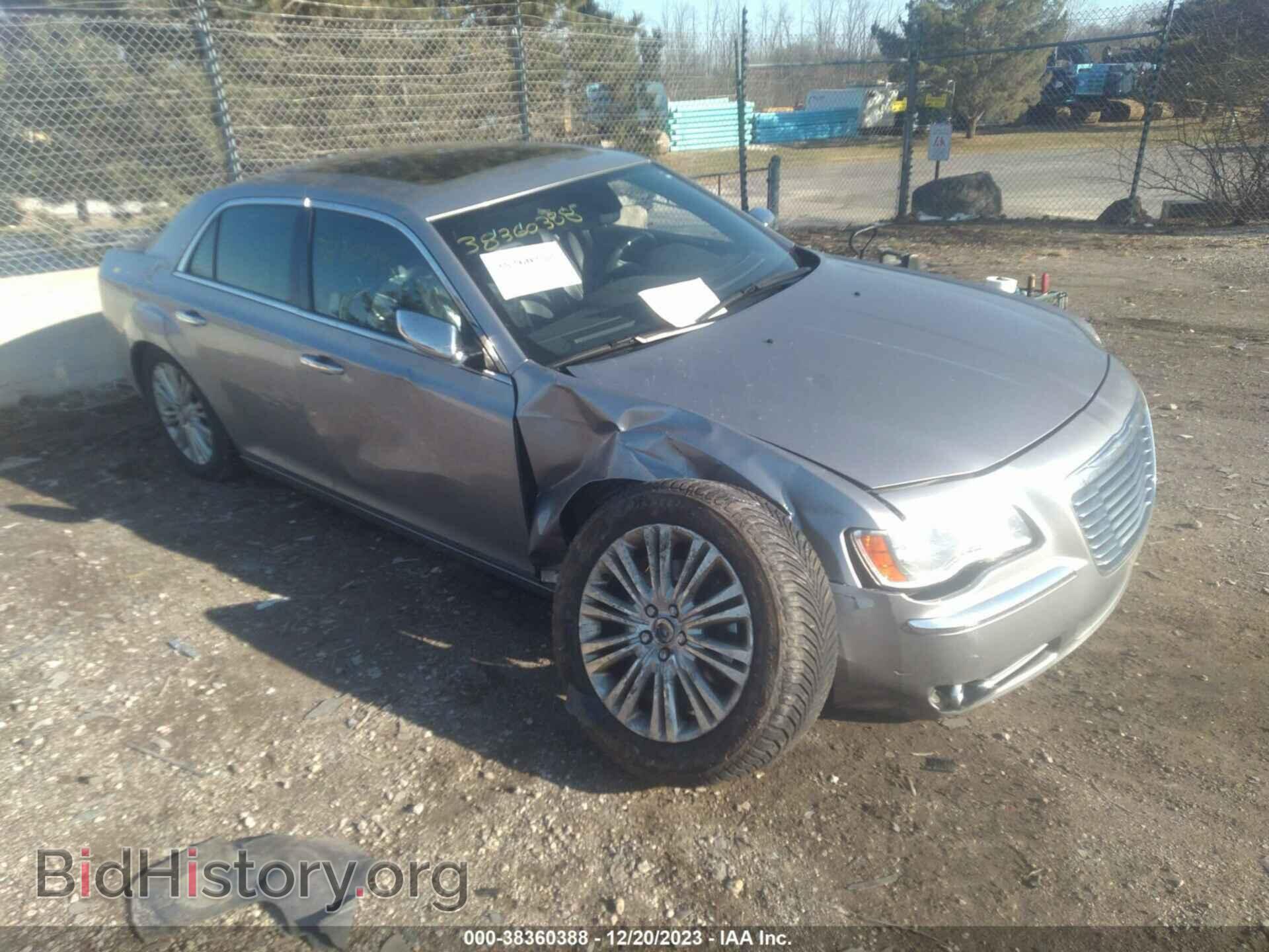 Фотография 2C3CCAKT1DH667151 - CHRYSLER 300C 2013