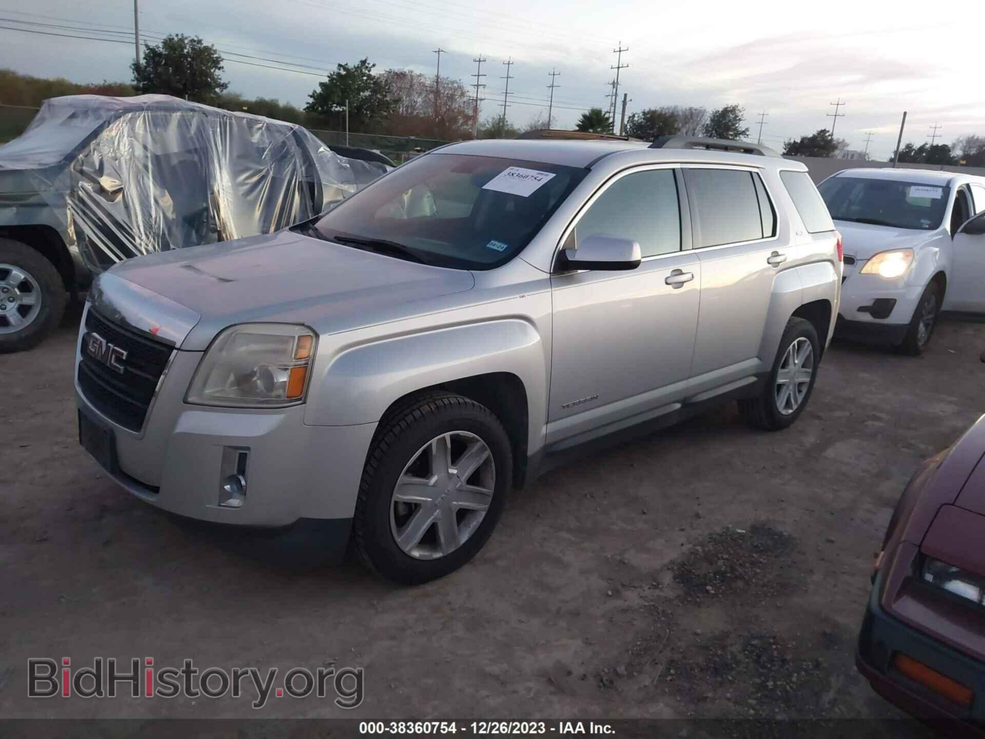 2011 GMC TERRAIN - VIN: 2CTALUEC2B6208739 - Фото 2