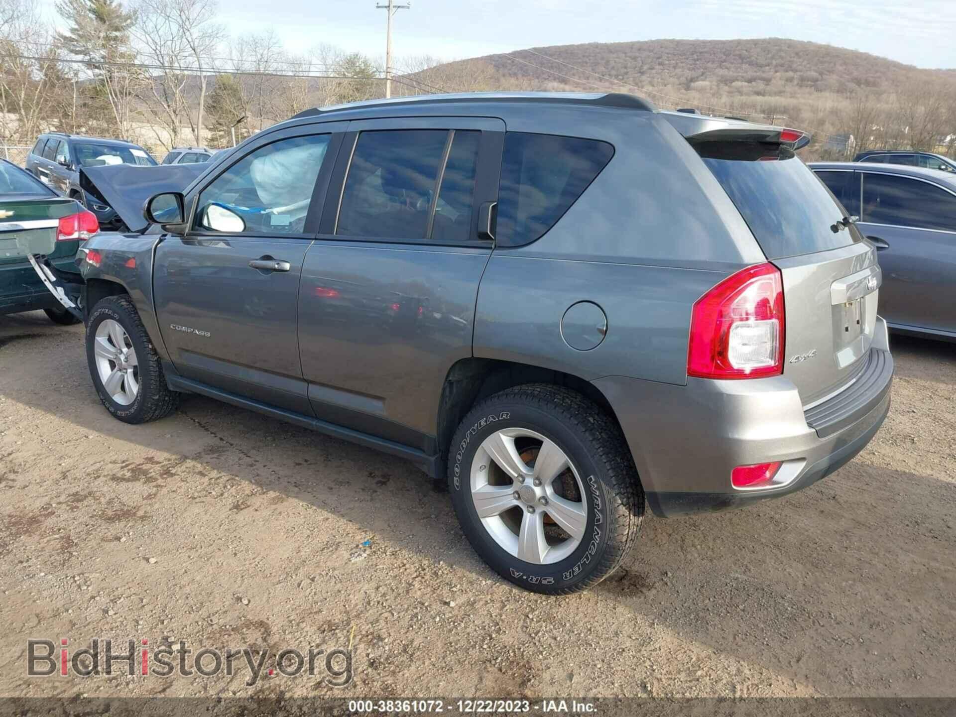2011 JEEP COMPASS - VIN: 1J4NF1FB2BD277256 - Photo 3