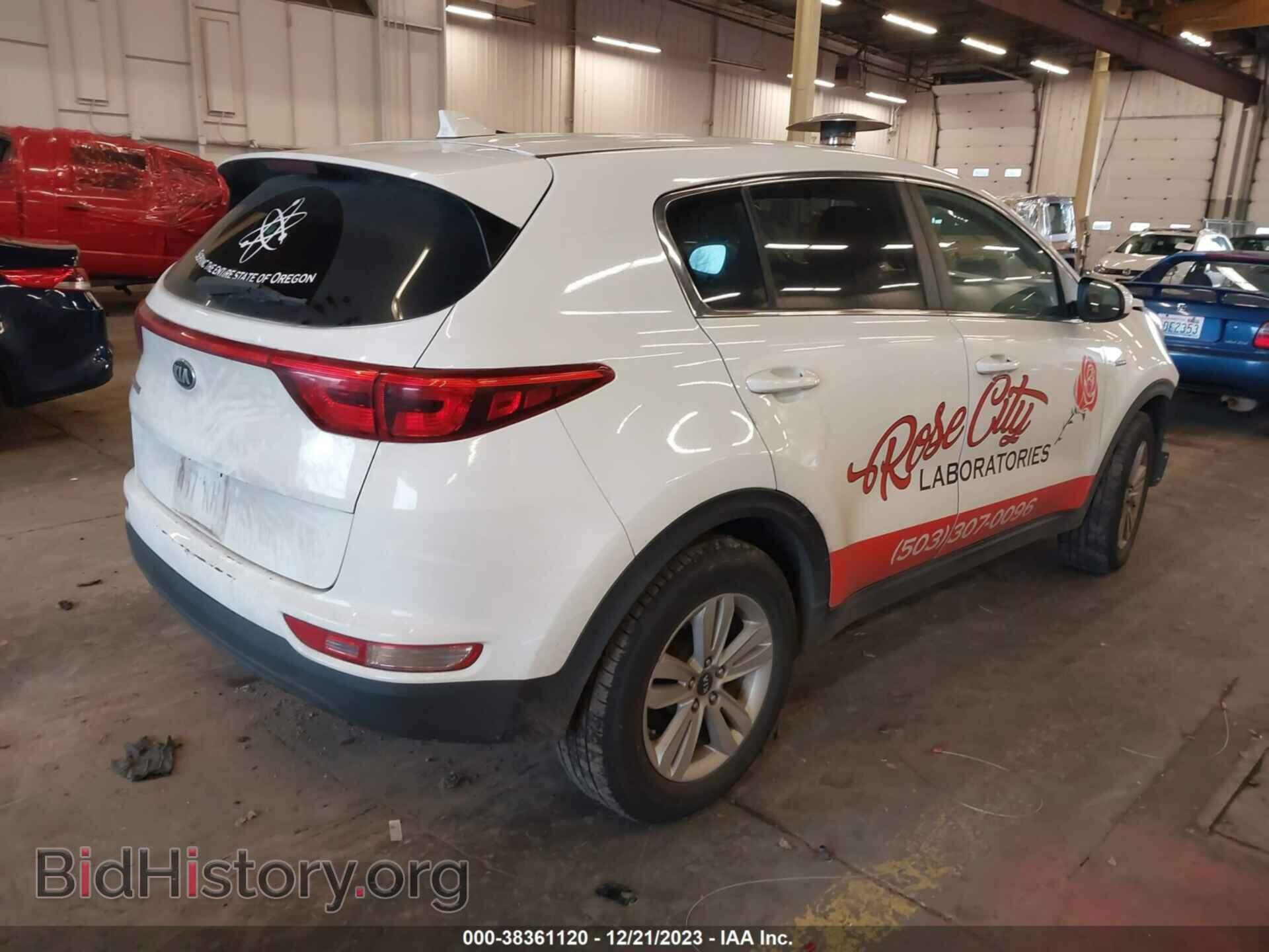 2017 KIA SPORTAGE - VIN: KNDPMCAC9H7291663 - Фото 4