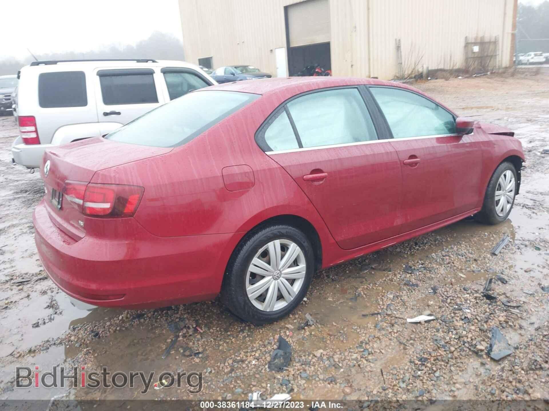 2017 VOLKSWAGEN JETTA - VIN: 3VW2B7AJ7HM379927 - Фото 4