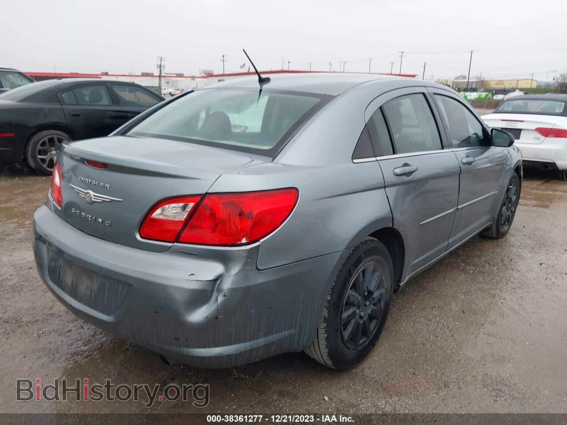 2010 CHRYSLER SEBRING - VIN: 1C3CC4FB2AN153833 - Фото 4