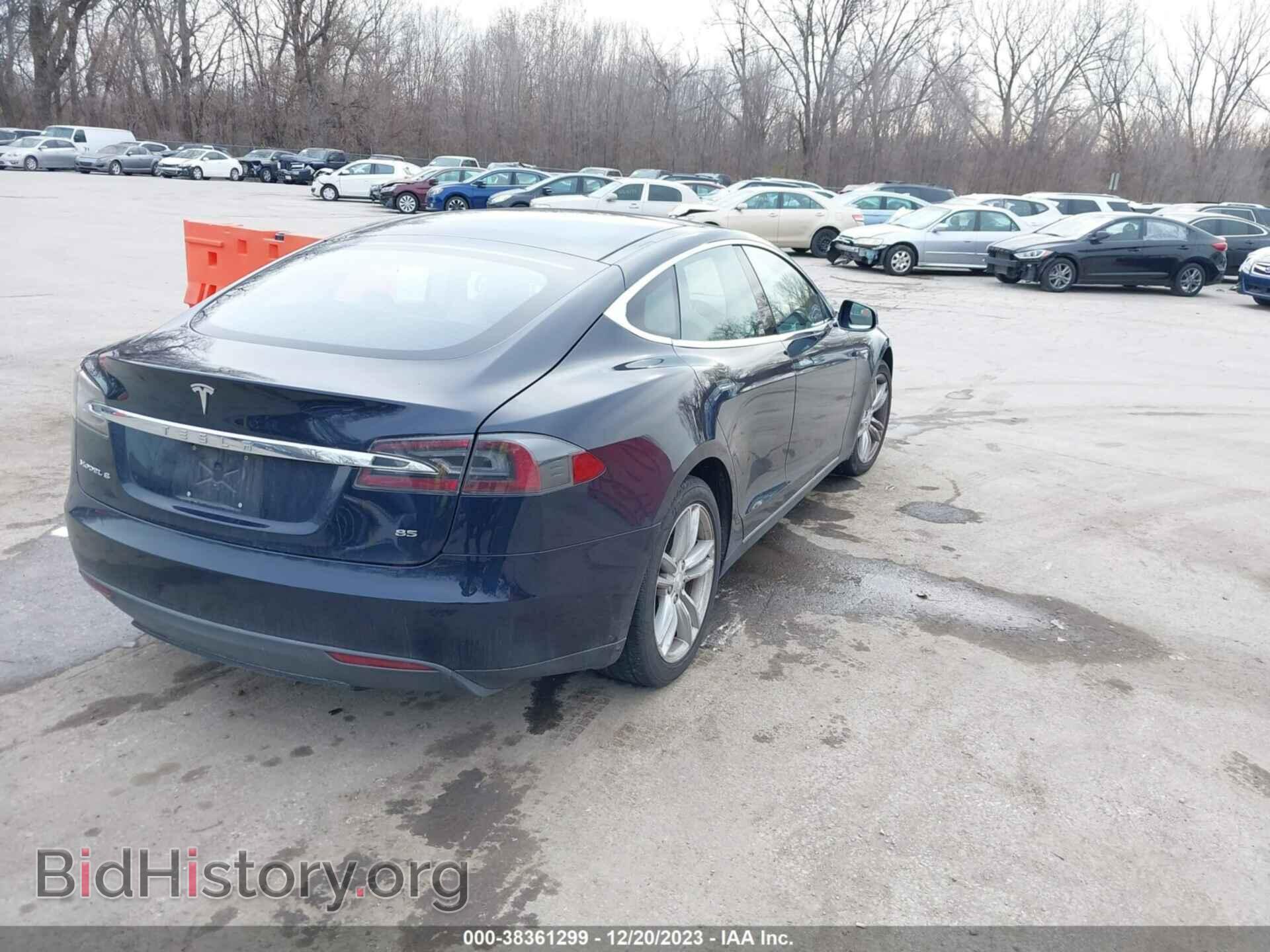 2014 TESLA MODEL S - VIN: 5YJSA1H14EFP51135 - Photo 4