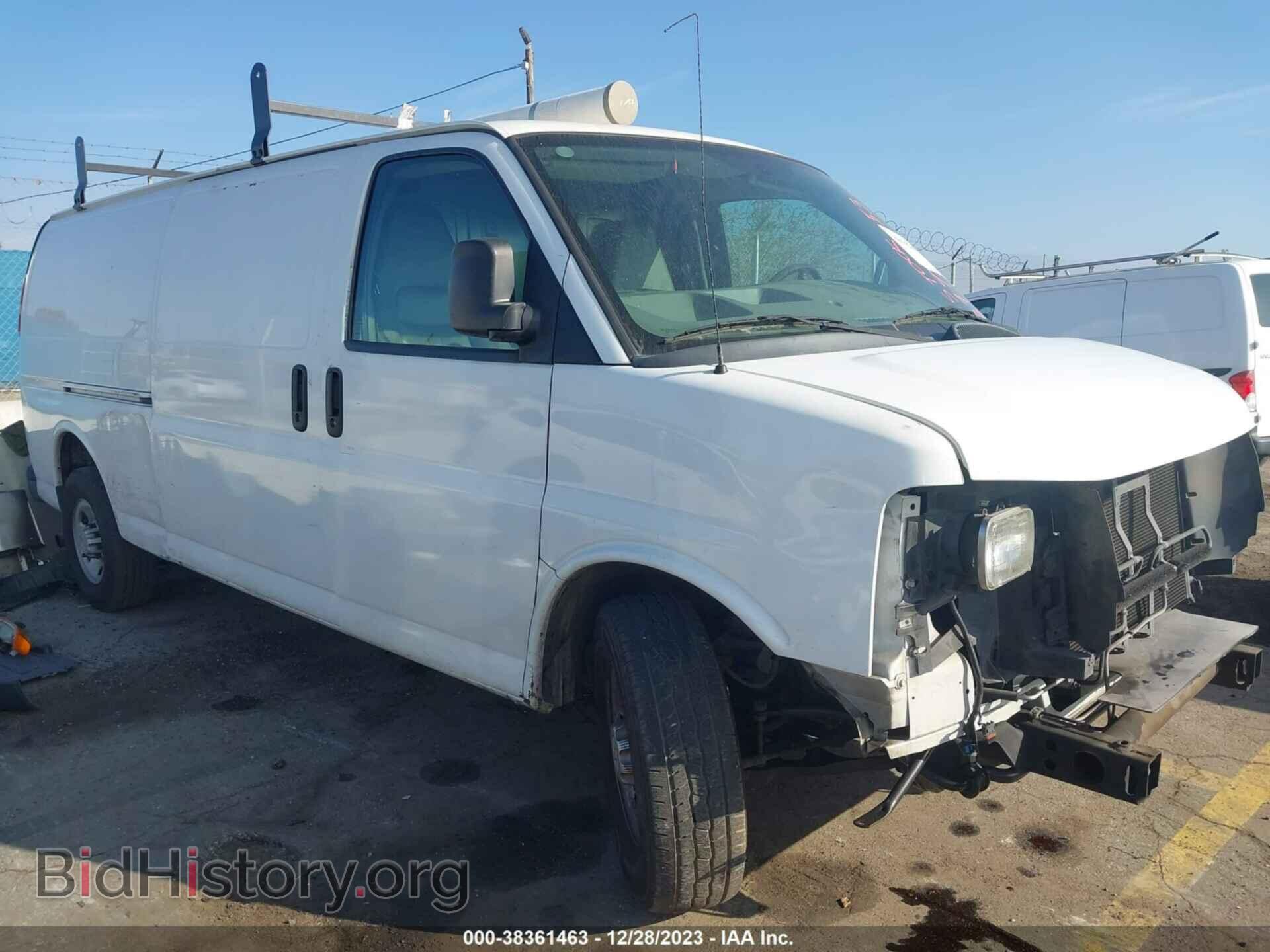 Фотография 1GCZGUCG6B1137590 - CHEVROLET EXPRESS 3500 2011
