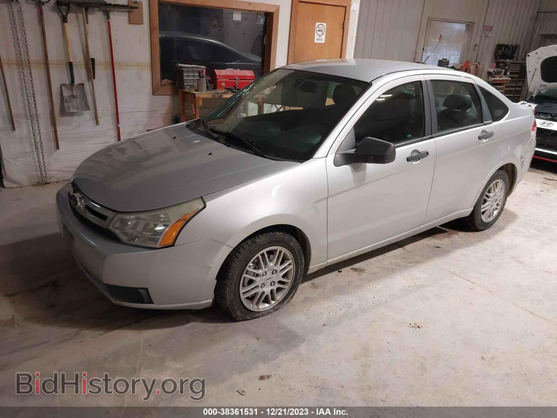 2010 FORD FOCUS - VIN: 1FAHP3FNXAW257111 - Фото 2