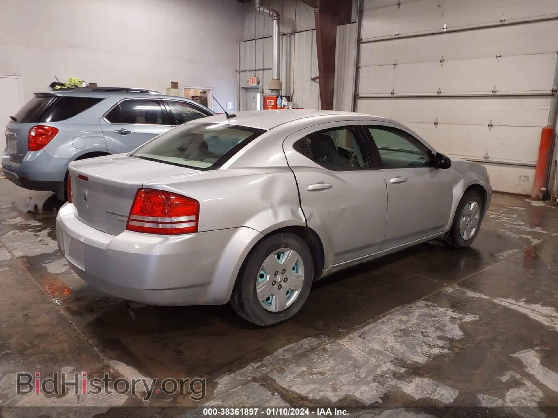 2010 DODGE AVENGER - VIN: 1B3CC4FBXAN180260 - Фото 4