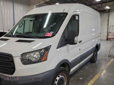 2017 Ford TRANSIT T-250 — VIN 1FTYR1CM3HKA90760, IAAI
