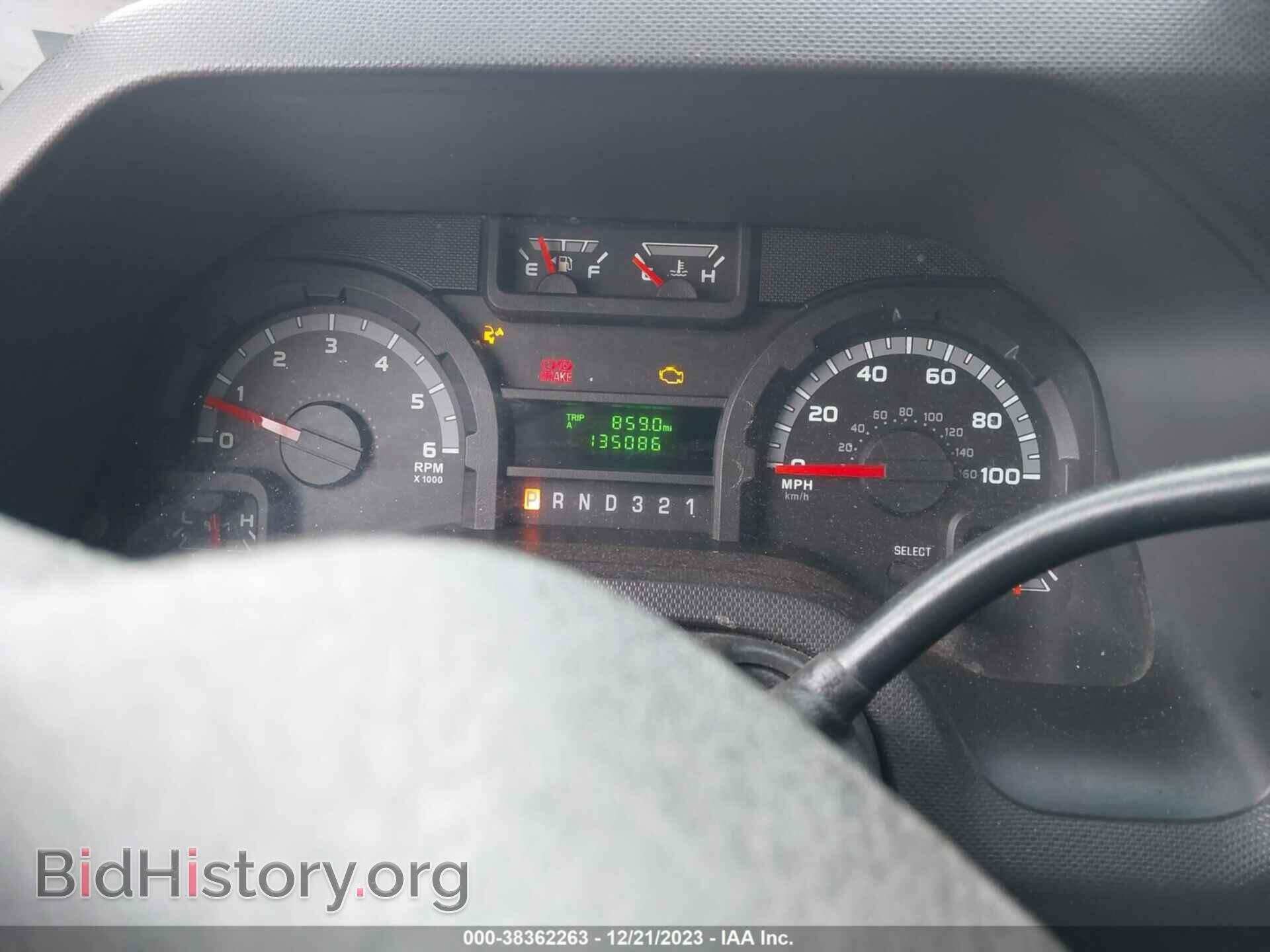 2011 FORD E-450 CUTAWAY - VIN: 1FDXE4FS0BDA68337 - Фото 6