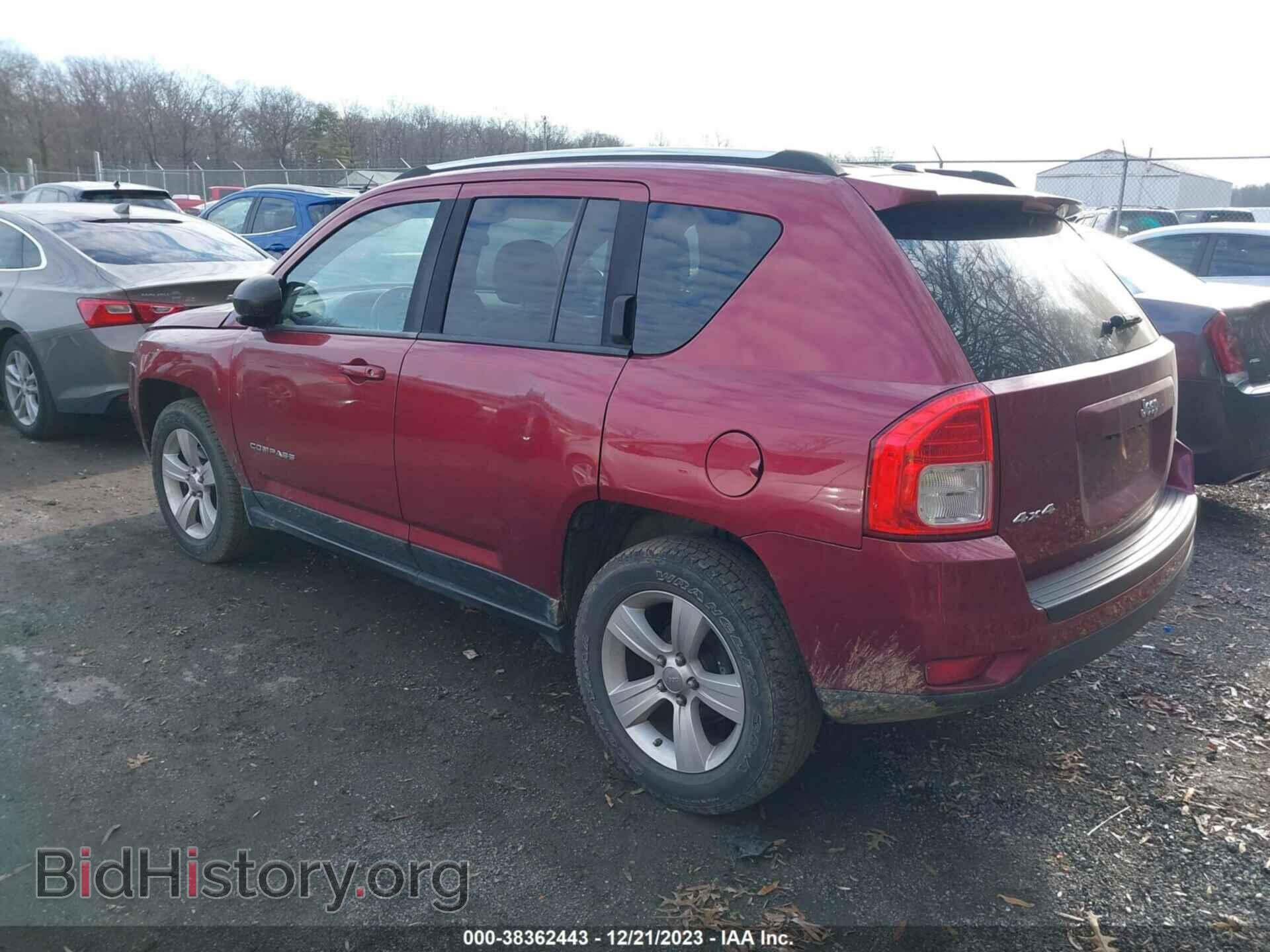 2011 JEEP COMPASS - VIN: 1J4NF1FB0BD136508 - Photo 3