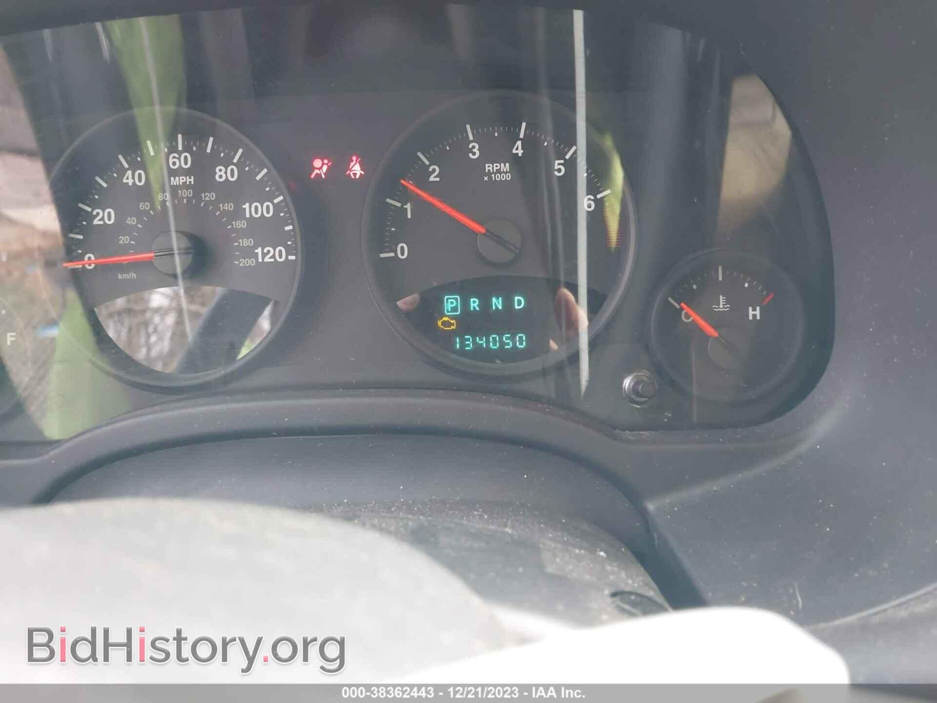 2011 JEEP COMPASS - VIN: 1J4NF1FB0BD136508 - Photo 7