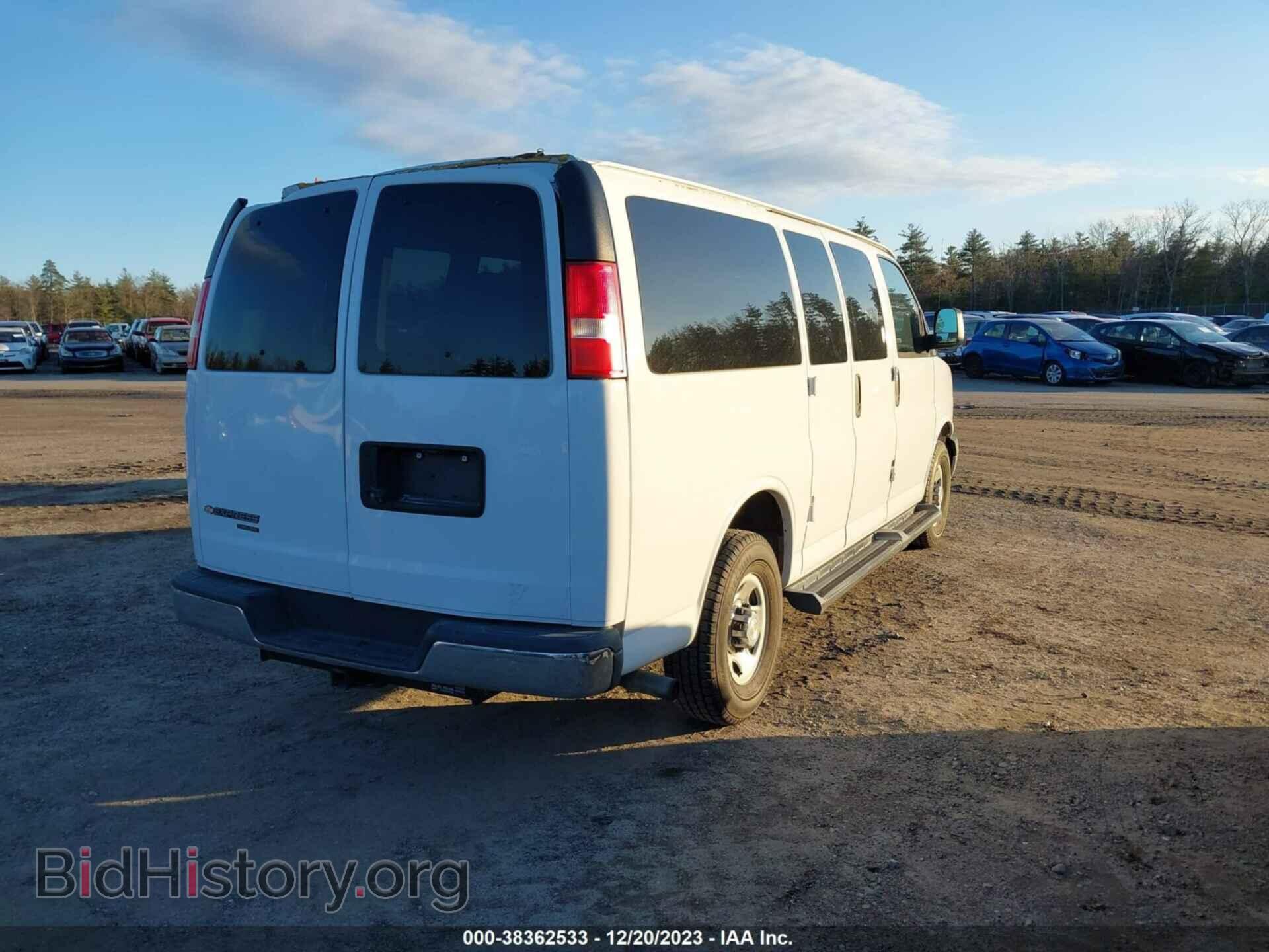 2014 CHEVROLET EXPRESS 2500 - VIN: 1GBWGRFA5E1193181 - Фото 4