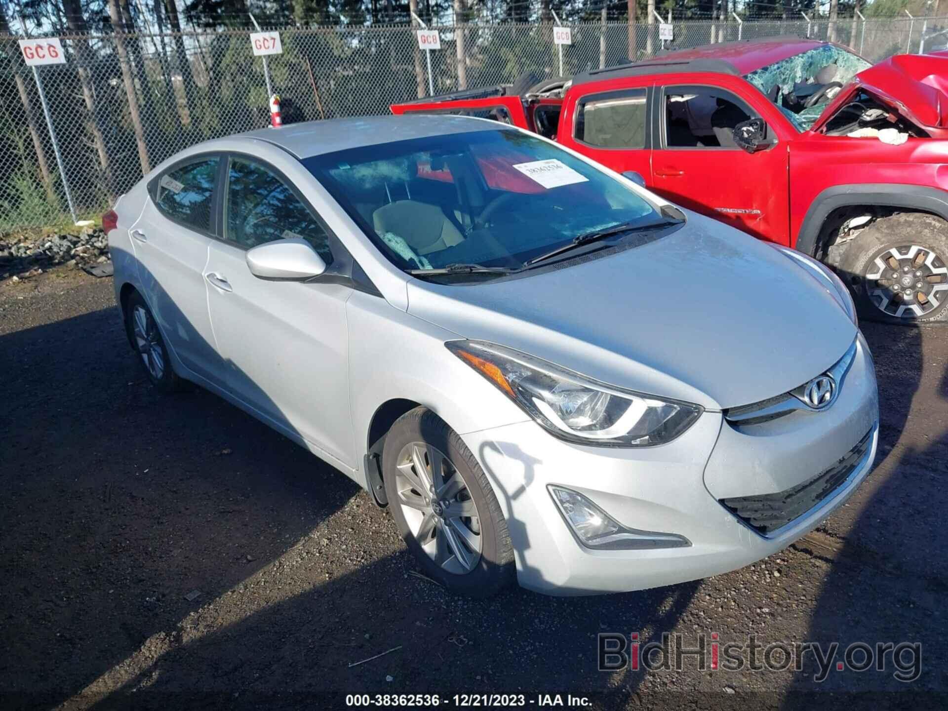 Photo KMHDH4AEXFU326882 - HYUNDAI ELANTRA 2015