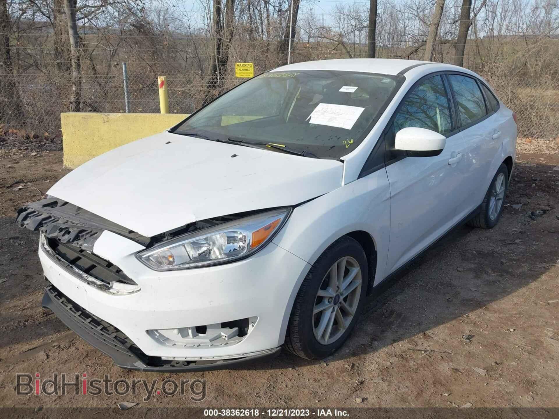 2018 FORD FOCUS - VIN: 1FADP3F22JL288407 - Фото 2