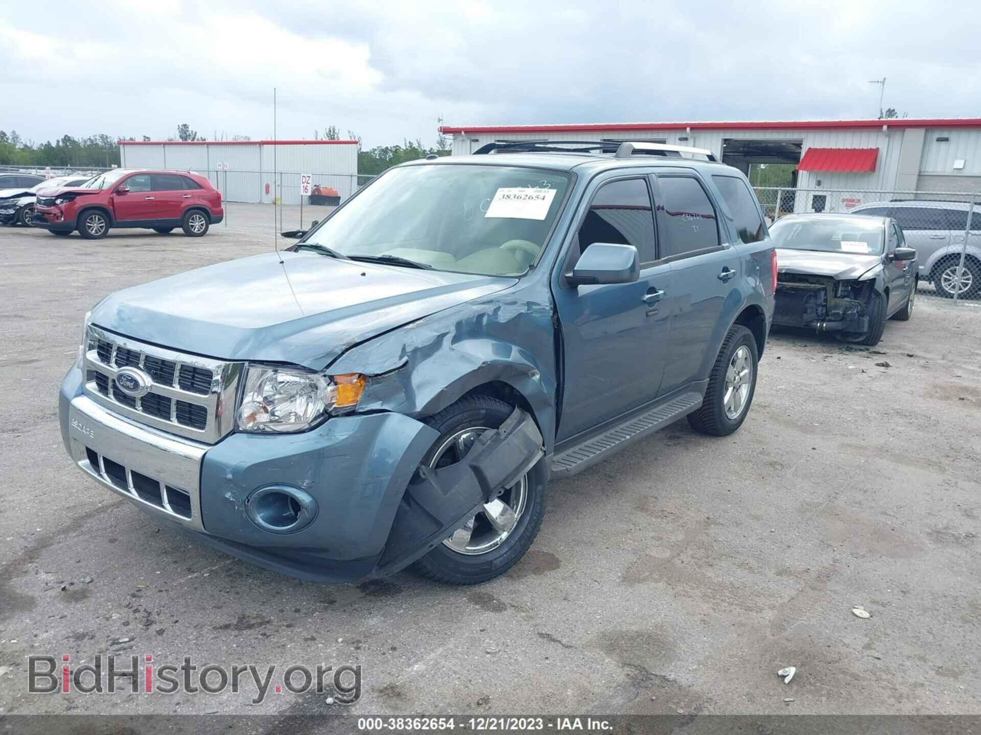 2011 FORD ESCAPE - VIN: 1FMCU0E71BKC36263 - Фото 2