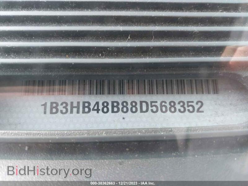 2008 Dodge CALIBER (VIN 1B3HB48B88D568352) — photo 9 of 11