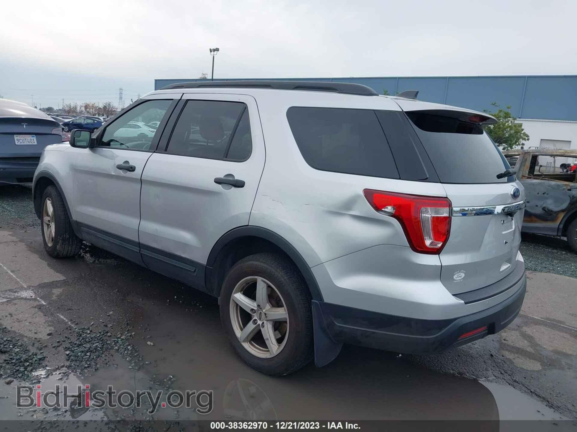 2018 FORD EXPLORER - VIN: 1FM5K8B84JGB64051 - Фото 3