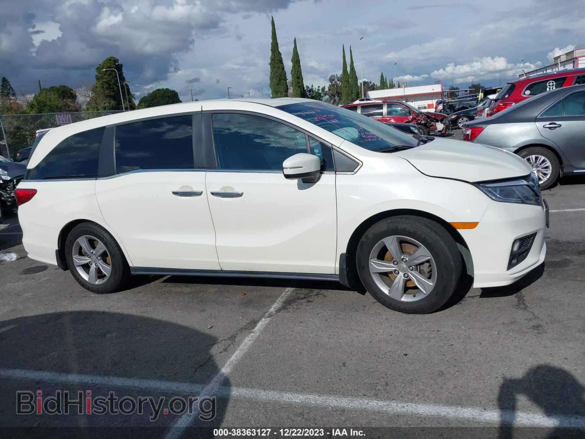 2018 HONDA ODYSSEY - VIN: 5FNRL6H74JB095359 - Фото 13