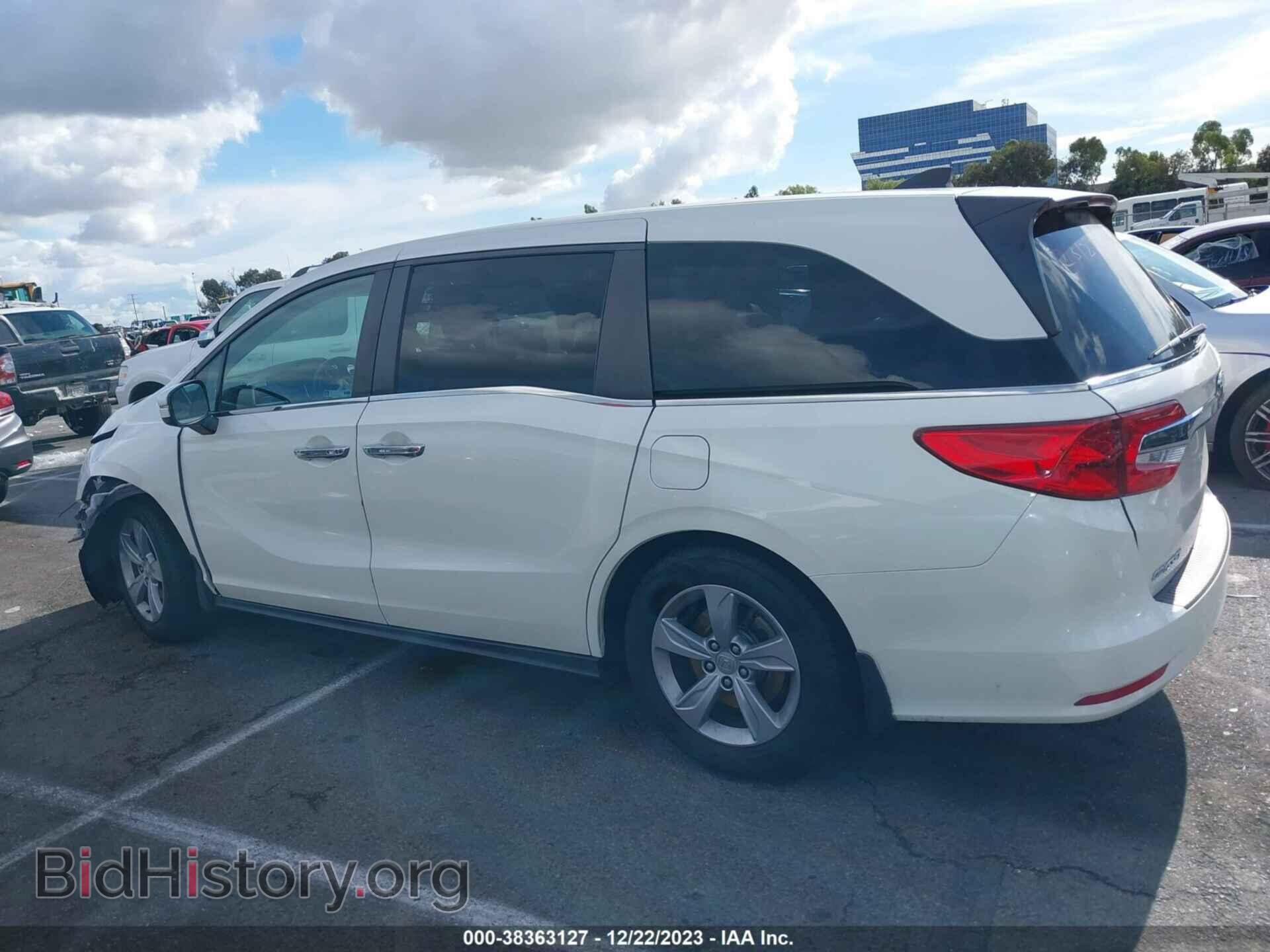 2018 HONDA ODYSSEY - VIN: 5FNRL6H74JB095359 - Фото 14