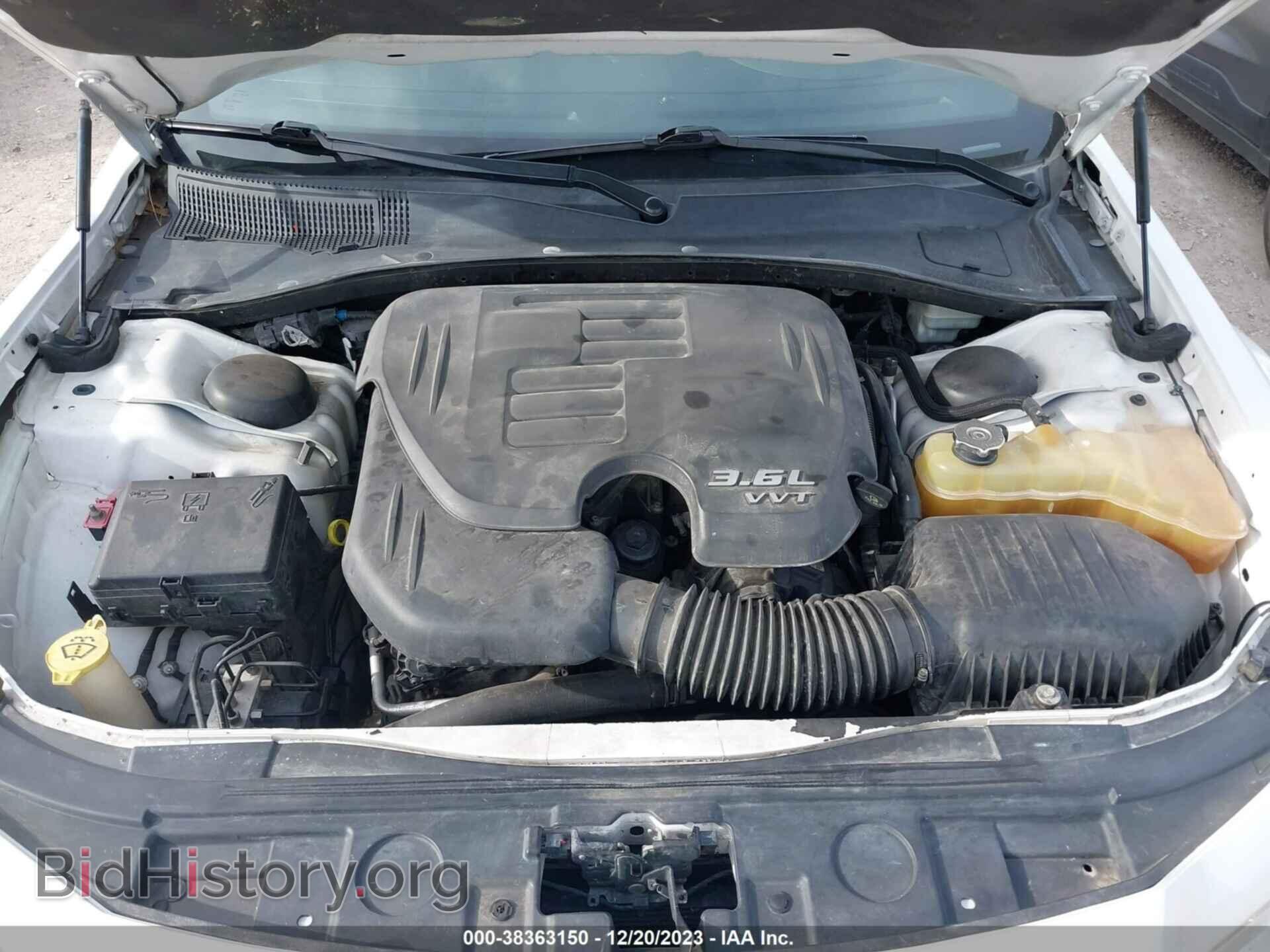 2012 CHRYSLER 300 - VIN: 2C3CCACG6CH245604 - Фото 10