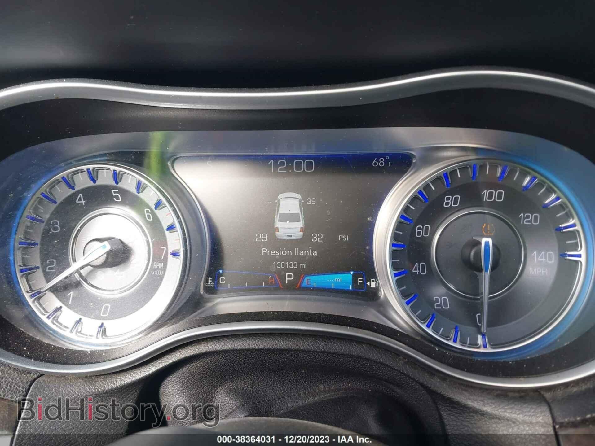 2016 CHRYSLER 300 - VIN: 2C3CCAEG1GH207460 - Фото 7
