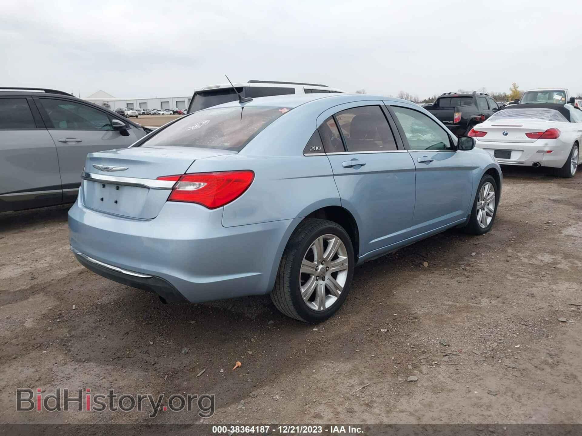 2013 CHRYSLER 200 - VIN: 1C3CCBBB5DN525485 - Photo 4