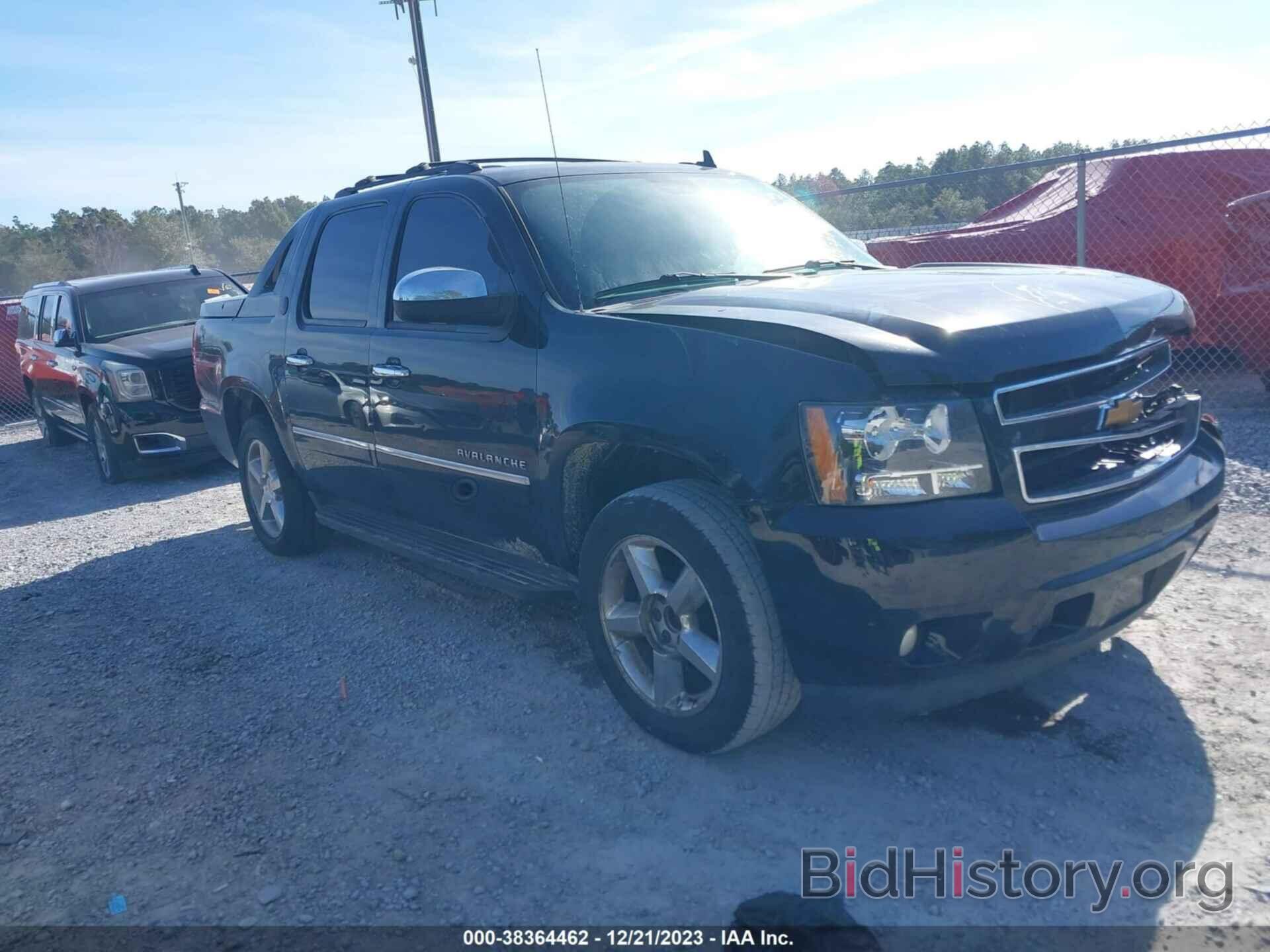 Фотография 3GNMCGE07DG263041 - CHEVROLET AVALANCHE 2013