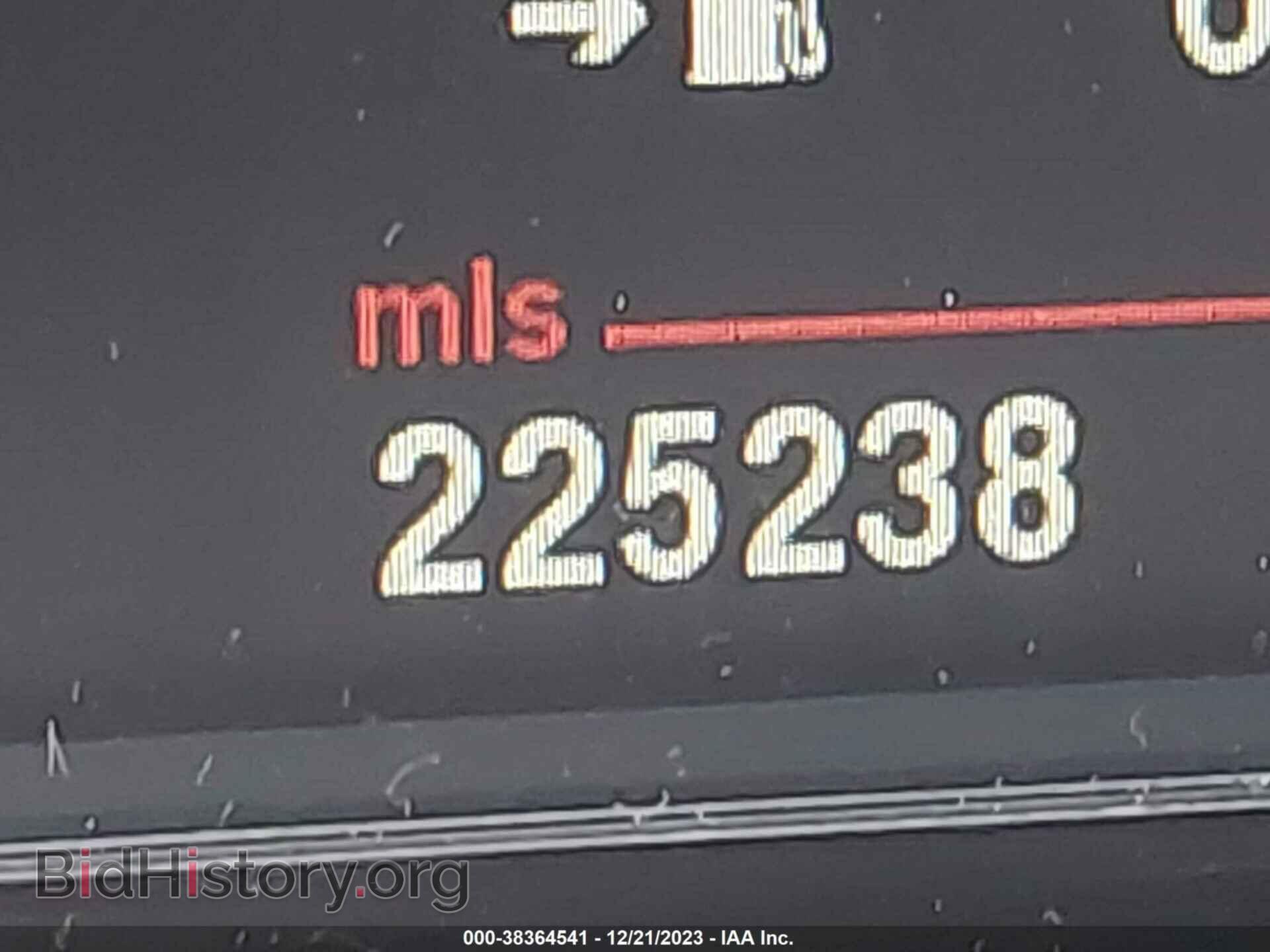 2011 BMW 528I - VIN: WBAFR1C59BC749732 - Фото 7
