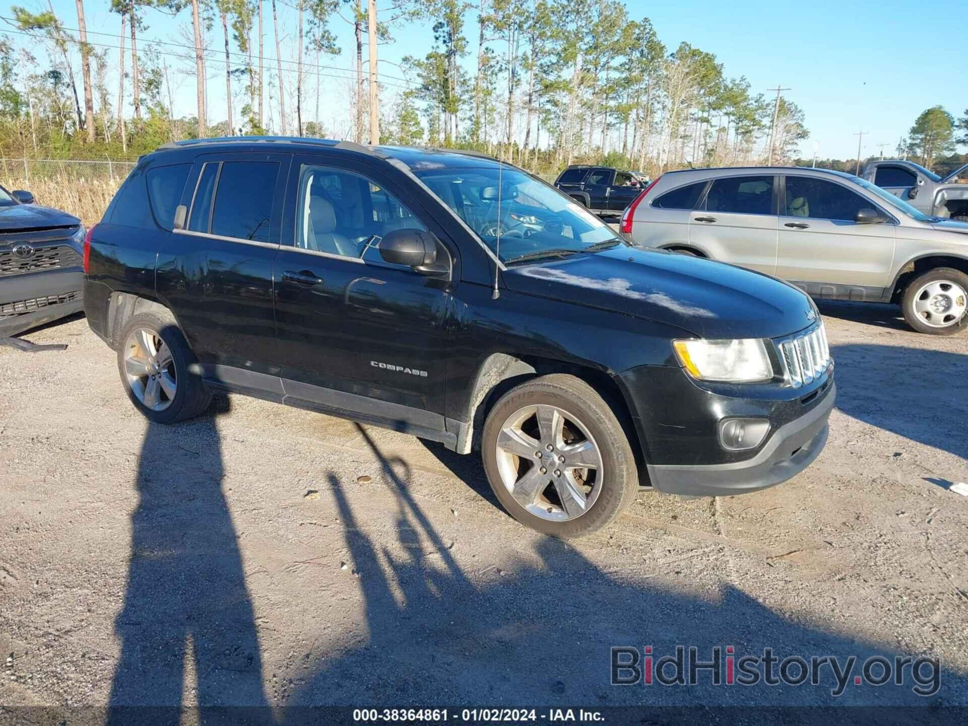 Photo 1C4NJCCB4DD282417 - JEEP COMPASS 2013