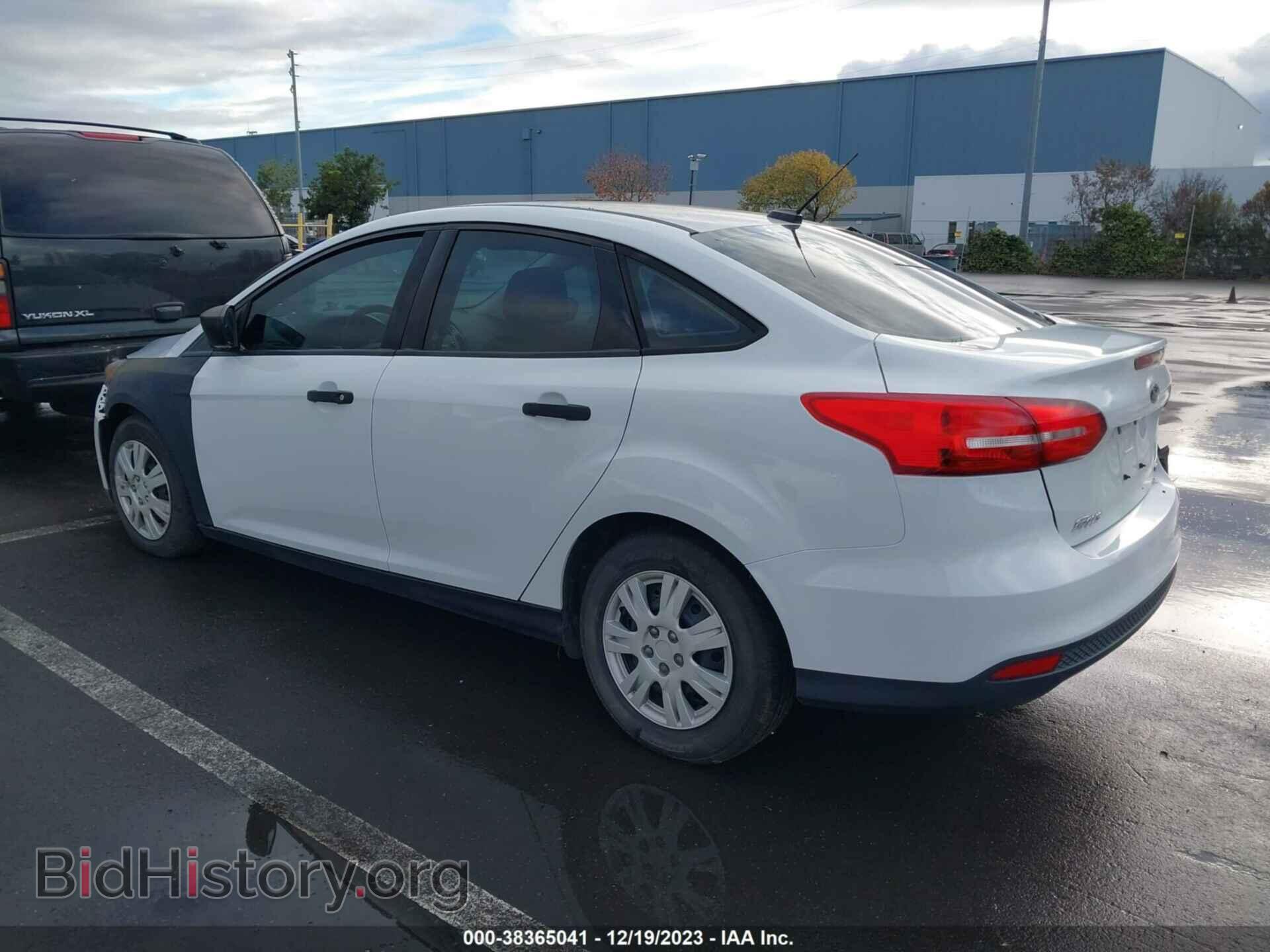2017 FORD FOCUS - VIN: 1FADP3E27HL277740 - Фото 3