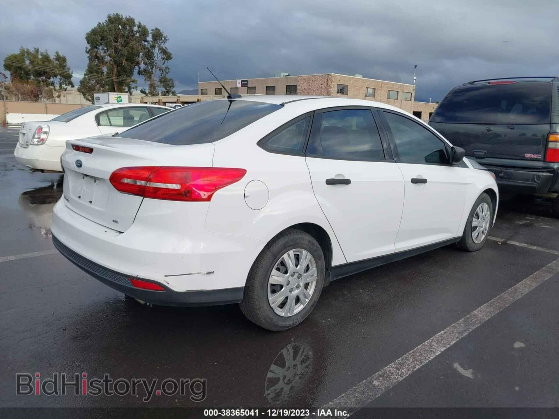 2017 FORD FOCUS - VIN: 1FADP3E27HL277740 - Фото 4