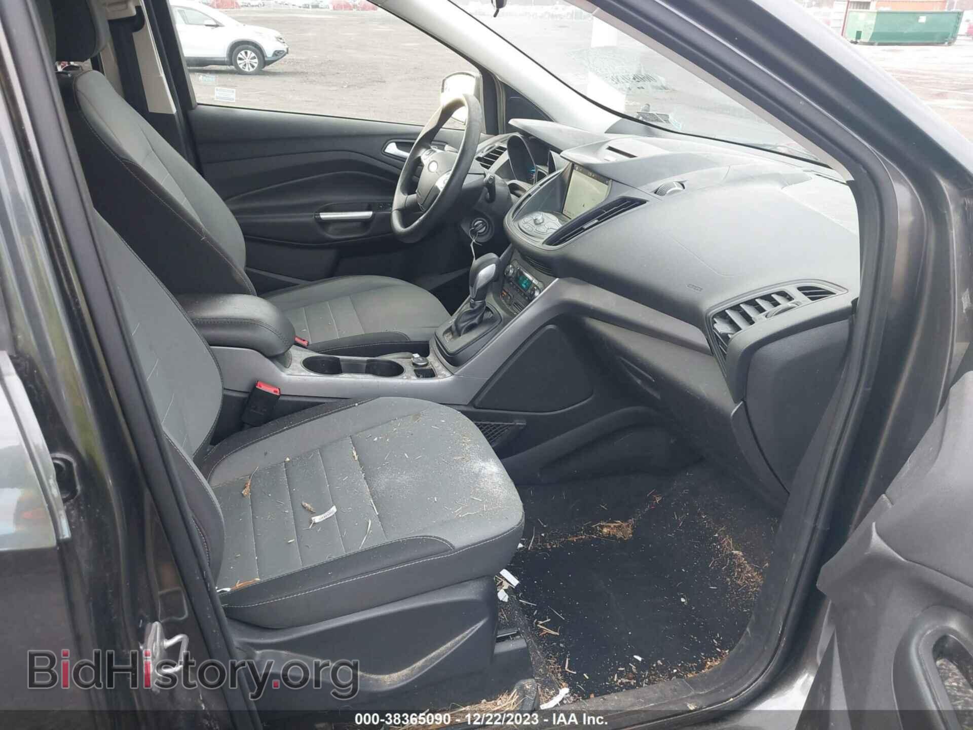 2016 FORD ESCAPE - VIN: 1FMCU9G99GUB00591 - Фото 5