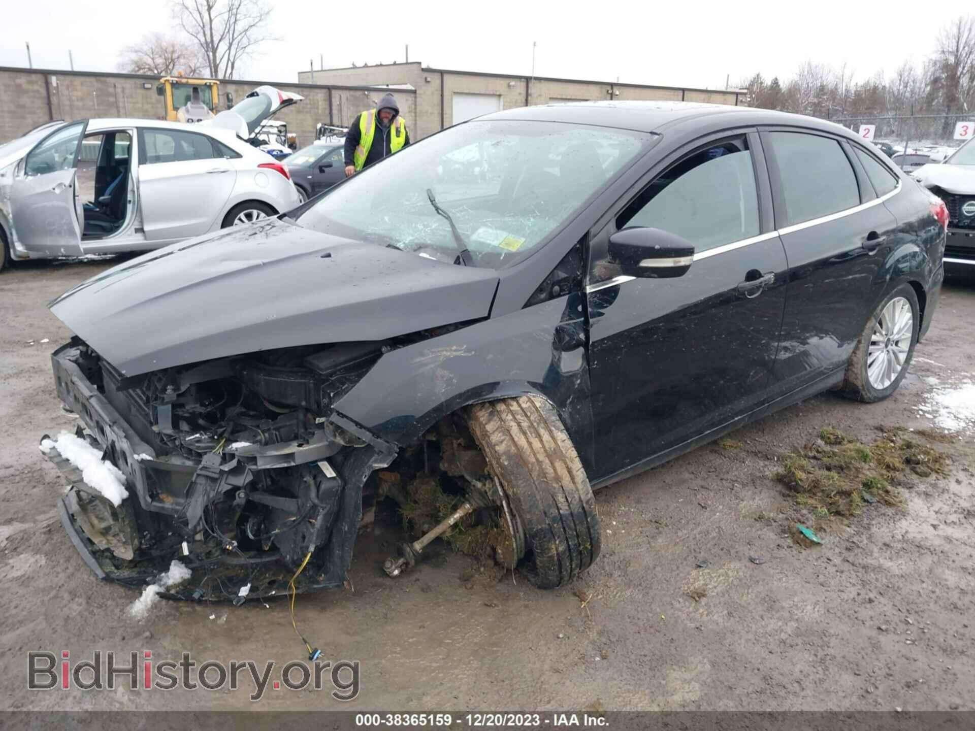 2018 FORD FOCUS - VIN: 1FADP3J29JL218460 - Фото 2