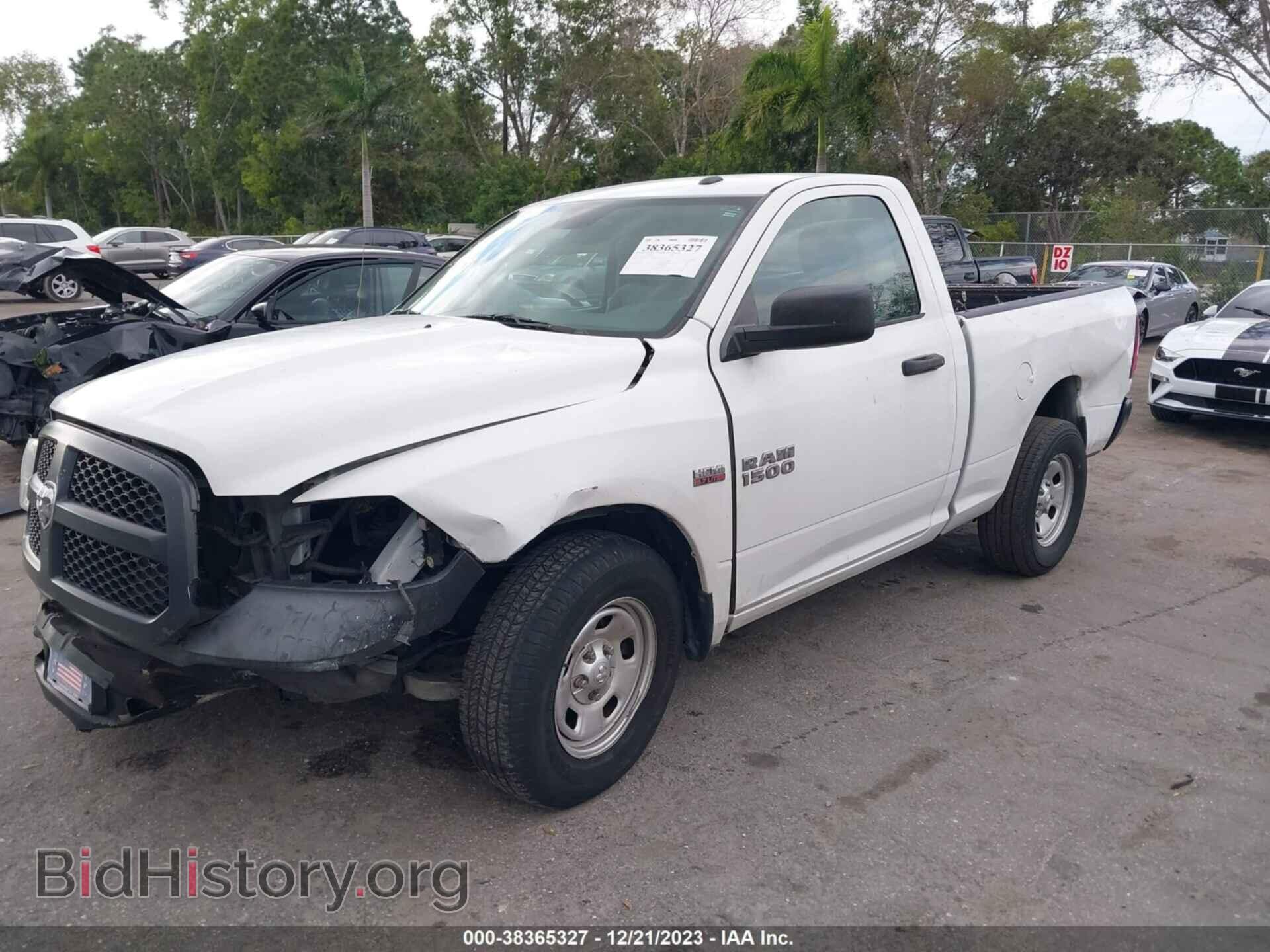 2016 RAM 1500 - VIN: 3C6JR6AT8GG153423 - Фото 2