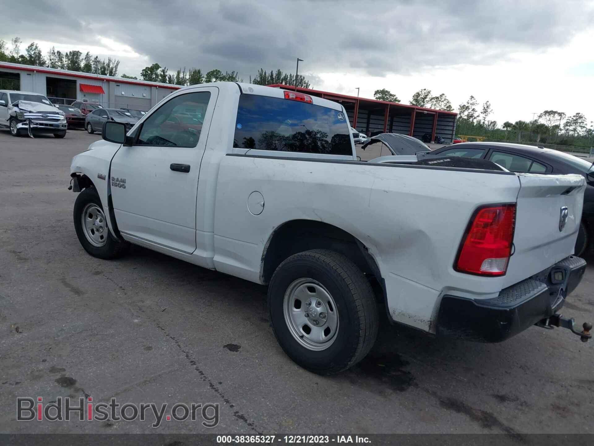 2016 RAM 1500 - VIN: 3C6JR6AT8GG153423 - Фото 3