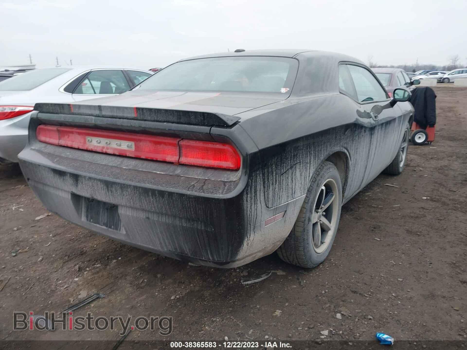 2010 DODGE CHALLENGER - VIN: 2B3CJ4DVXAH314454 - Photo 4