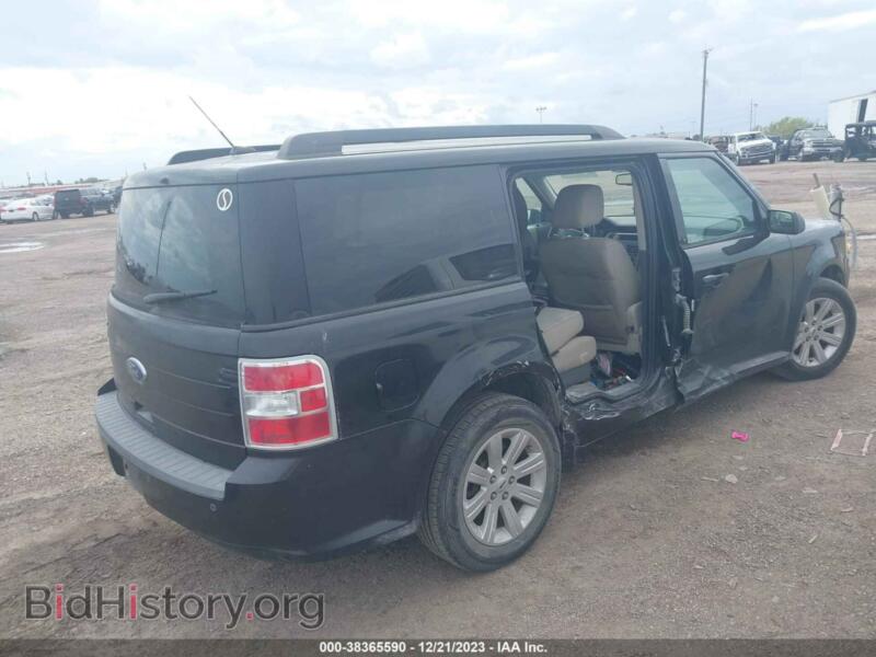 2011 Ford FLEX (VIN 2FMGK5BC0BBD10868) — photo 4 of 11