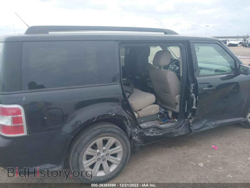2011 Ford FLEX (VIN 2FMGK5BC0BBD10868) — photo 6 of 11