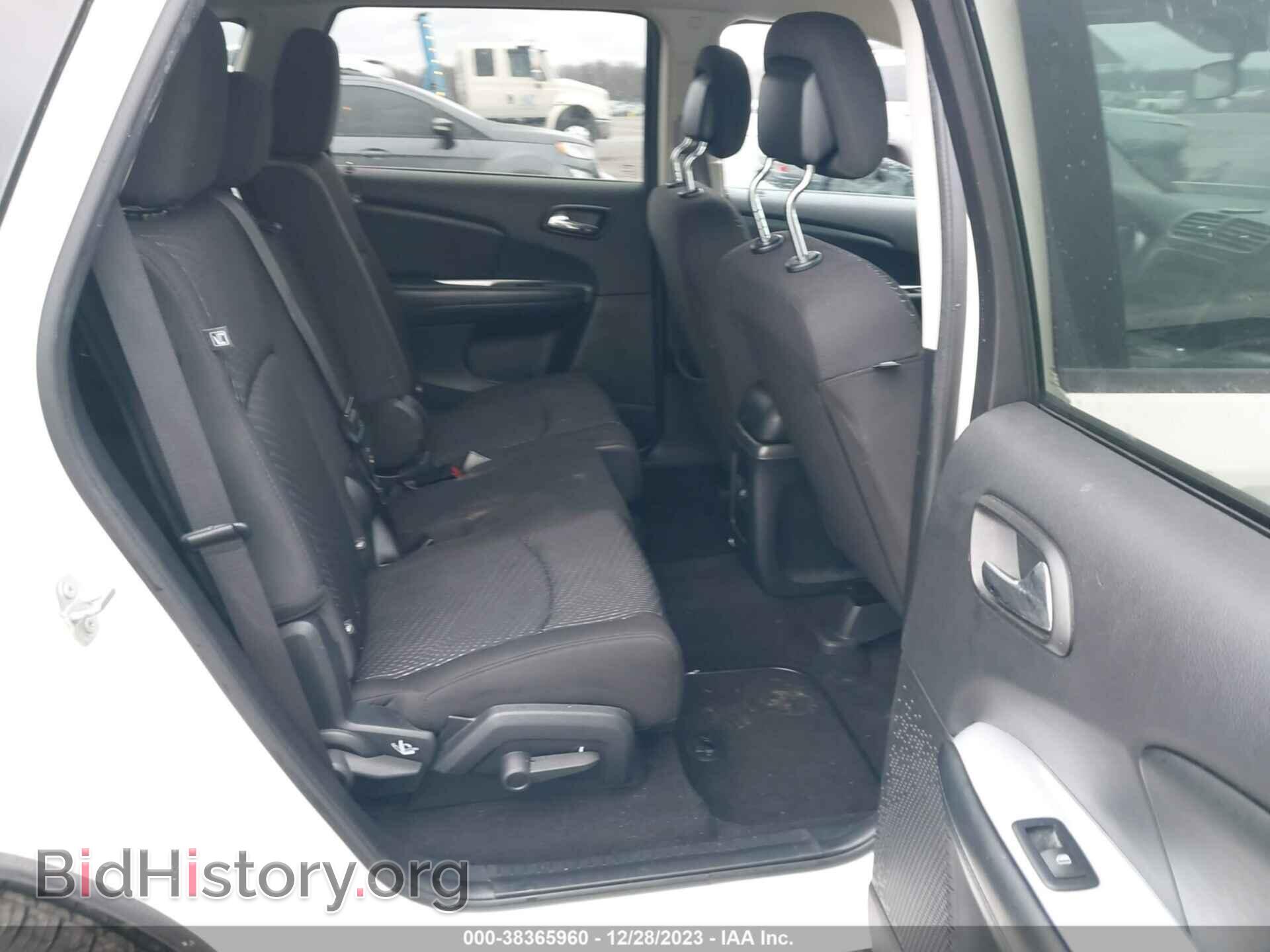 2017 DODGE JOURNEY - VIN: 3C4PDCBG1HT589699 - Фото 8