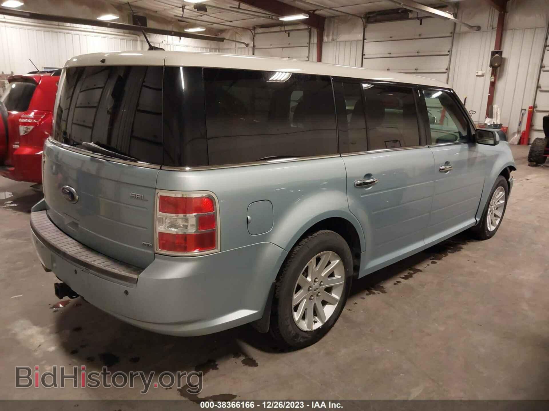2009 FORD FLEX - VIN: 2FMEK62C69BA19427 - Фото 4