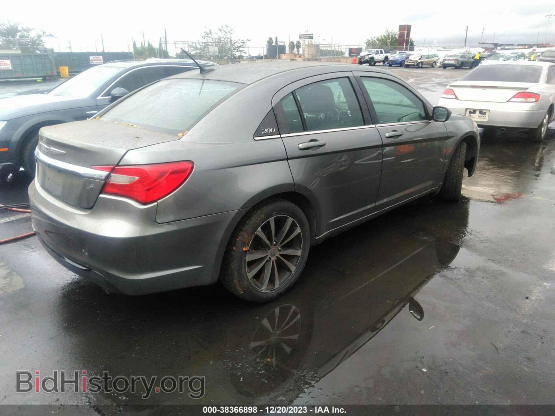 2013 CHRYSLER 200 - VIN: 1C3CCBBG9DN715897 - Photo 4