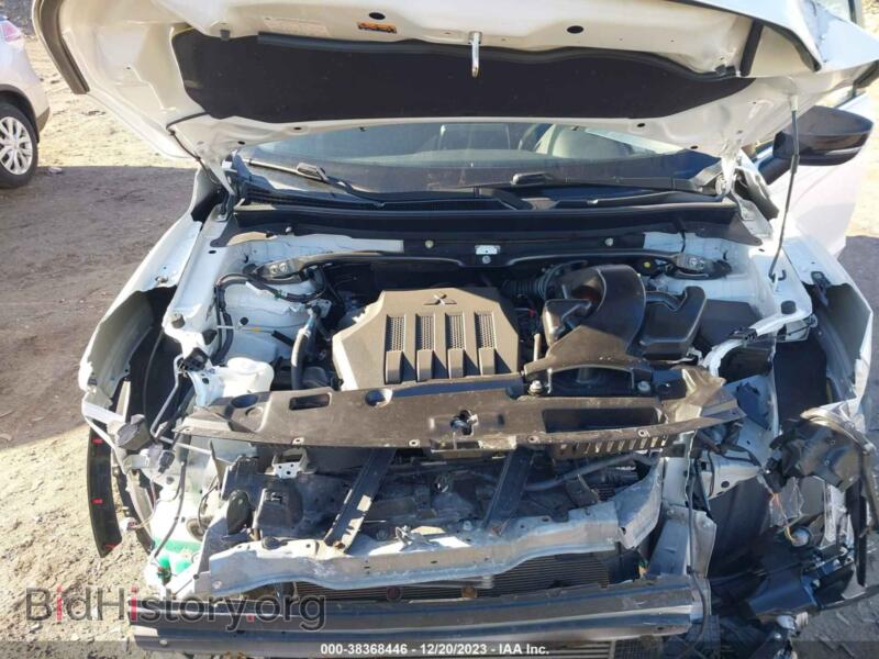 2019 Mitsubishi ECLIPSE CROSS (VIN JA4AT4AA1KZ021992) — фото 10 из 17
