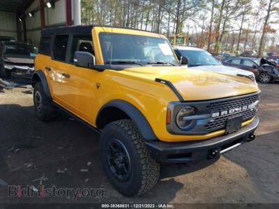 2021 Ford BRONCO Badlands, желтый — VIN 1FMEE5DH1MLA62348, IAAI