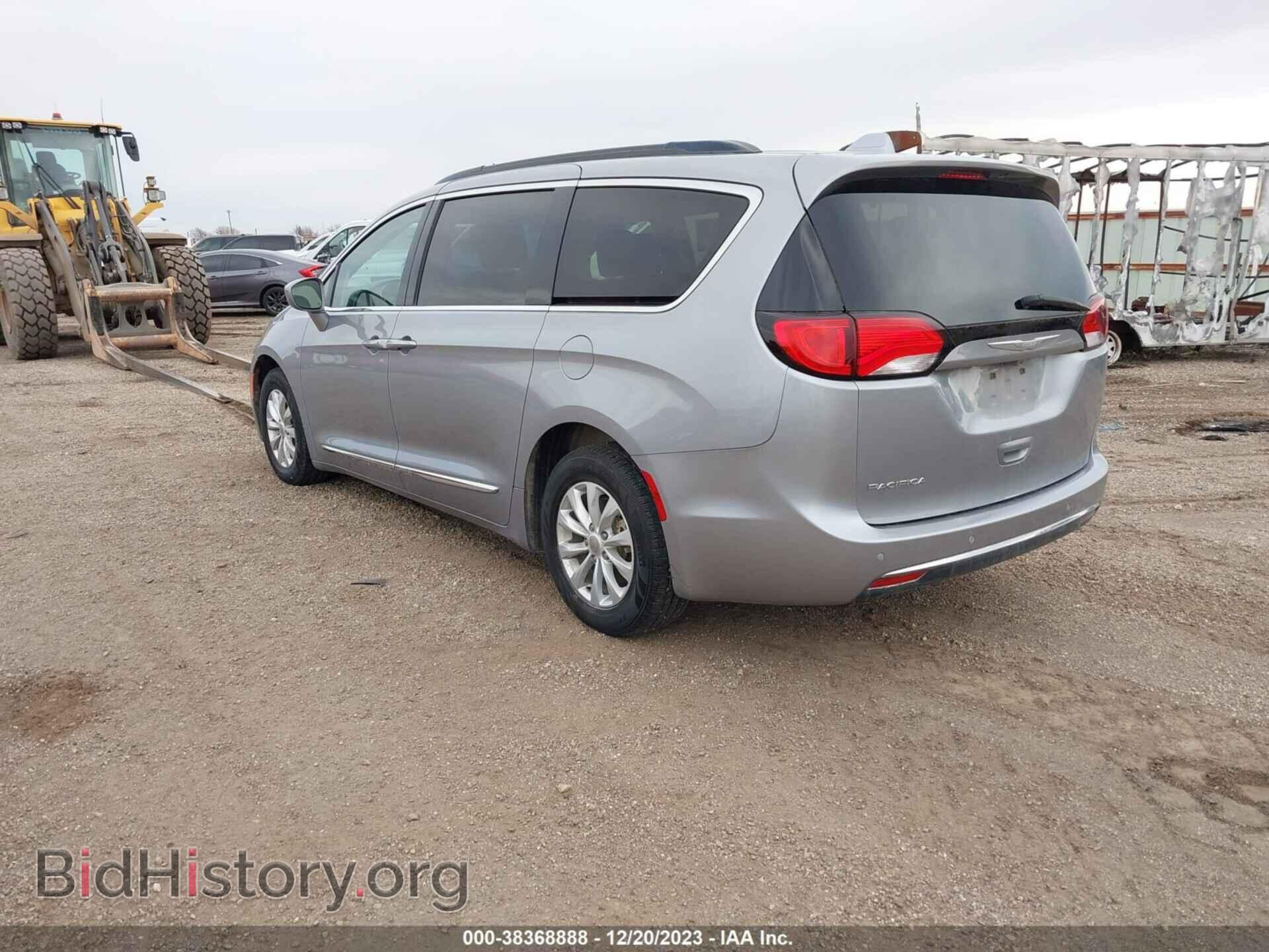 2017 CHRYSLER PACIFICA - VIN: 2C4RC1BG9HR524831 - Photo 3