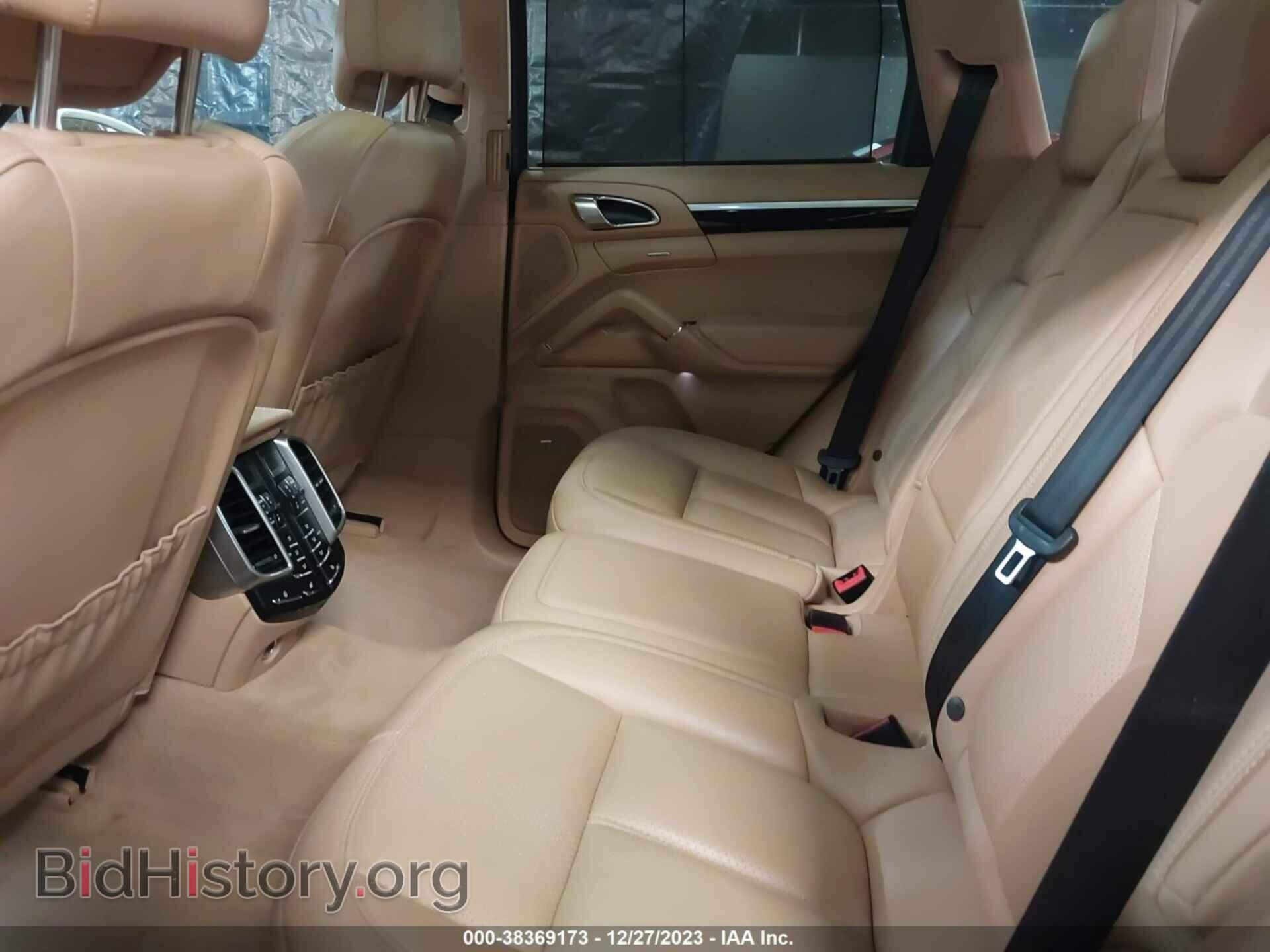 2016 PORSCHE CAYENNE - VIN: WP1AB2A28GLA92136 - Фото 8