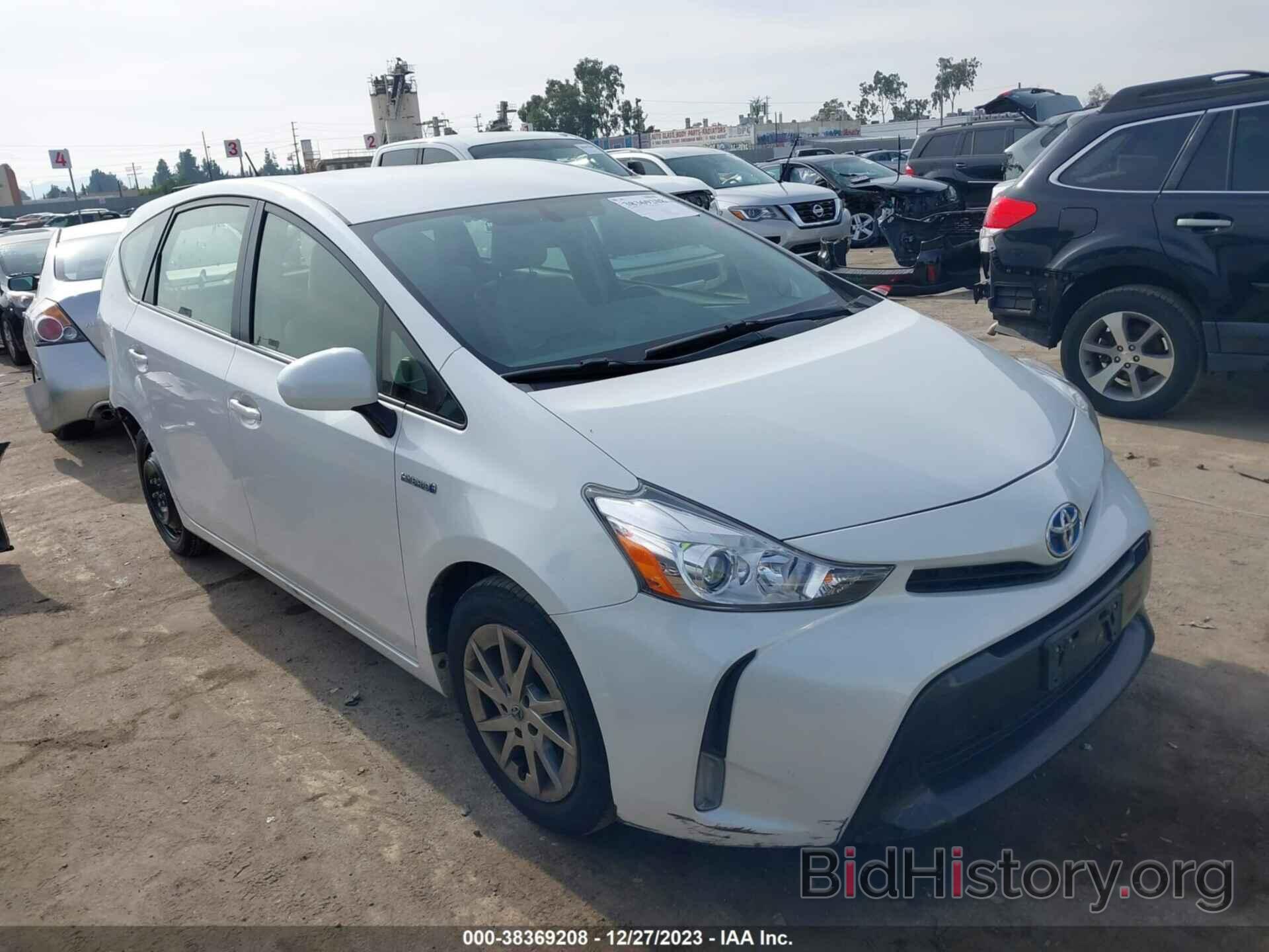 Photo JTDZN3EU5FJ034816 - TOYOTA PRIUS V 2015