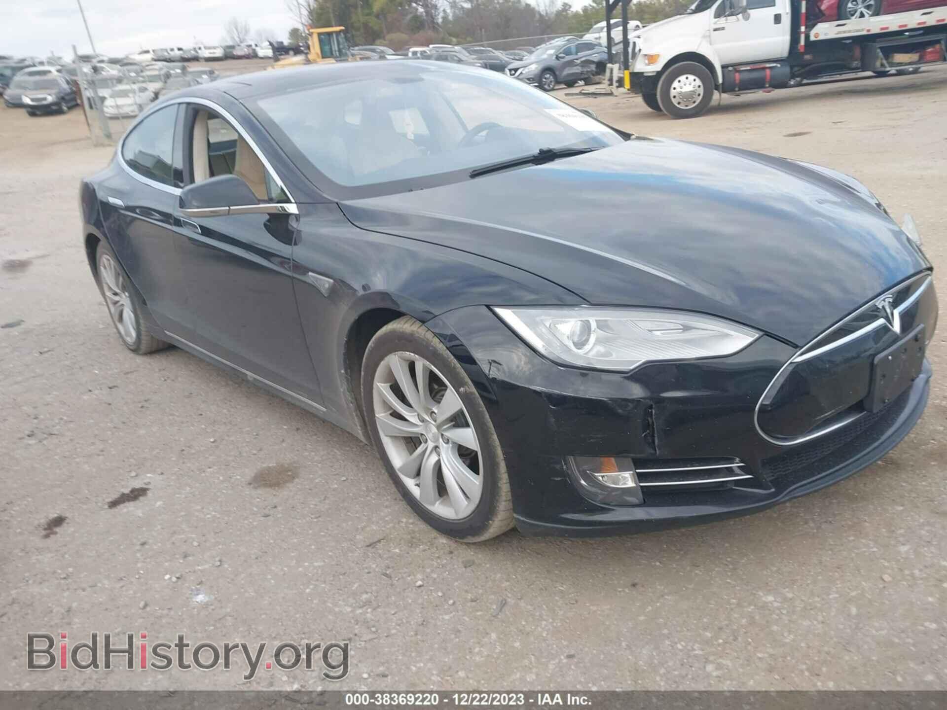 Фотография 5YJSA1BG0DFP09704 - TESLA MODEL S 2013