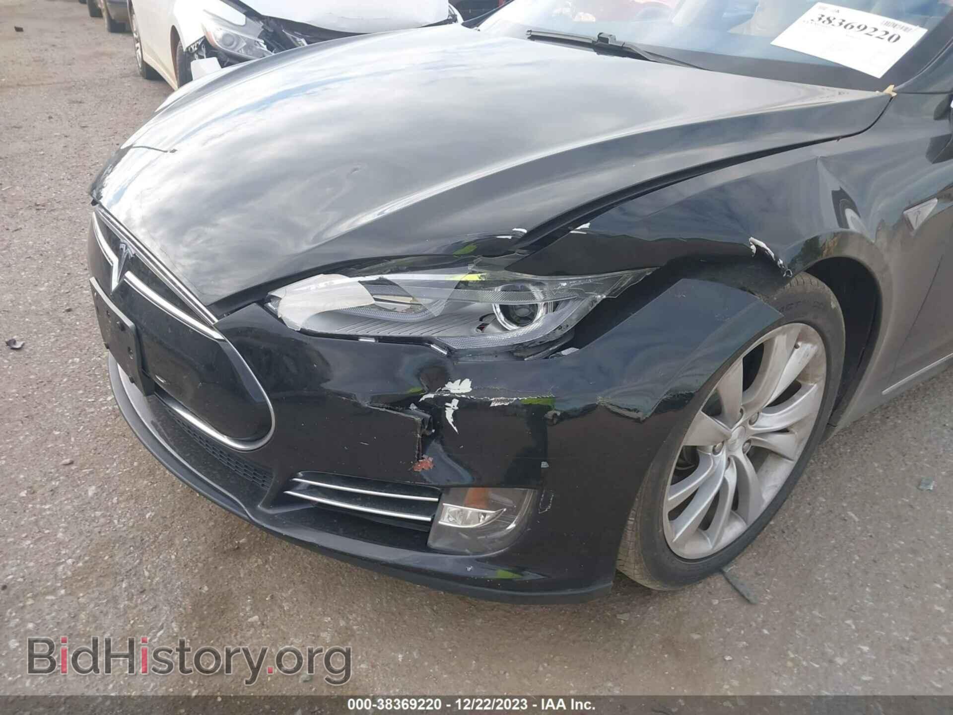 2013 TESLA MODEL S - VIN: 5YJSA1BG0DFP09704 - Фото 6