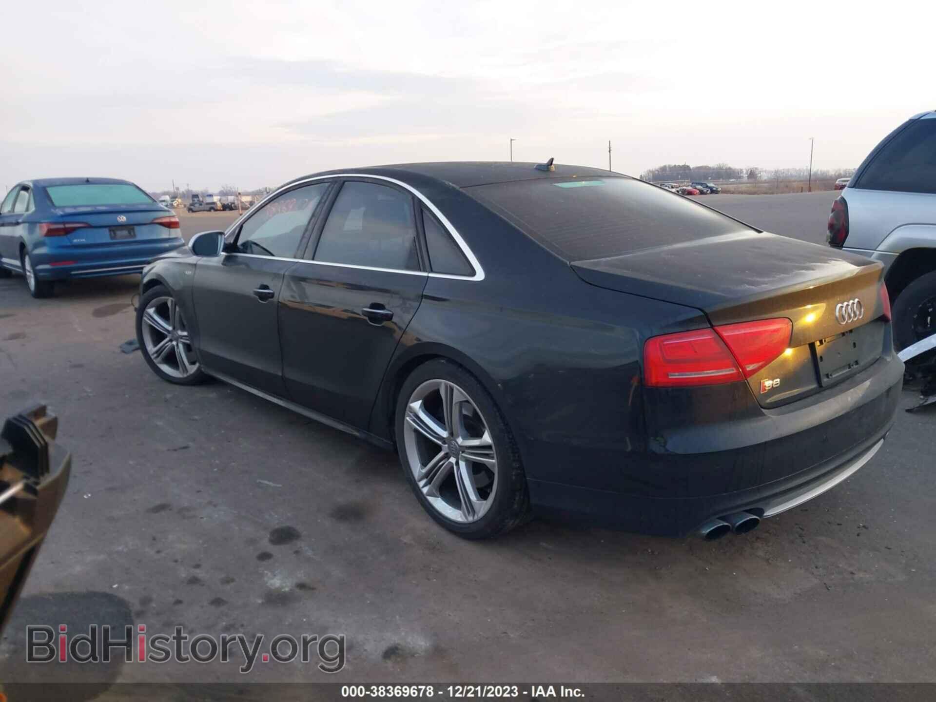 2014 AUDI S8 - VIN: WAUD2AFD0EN006965 - Фото 3