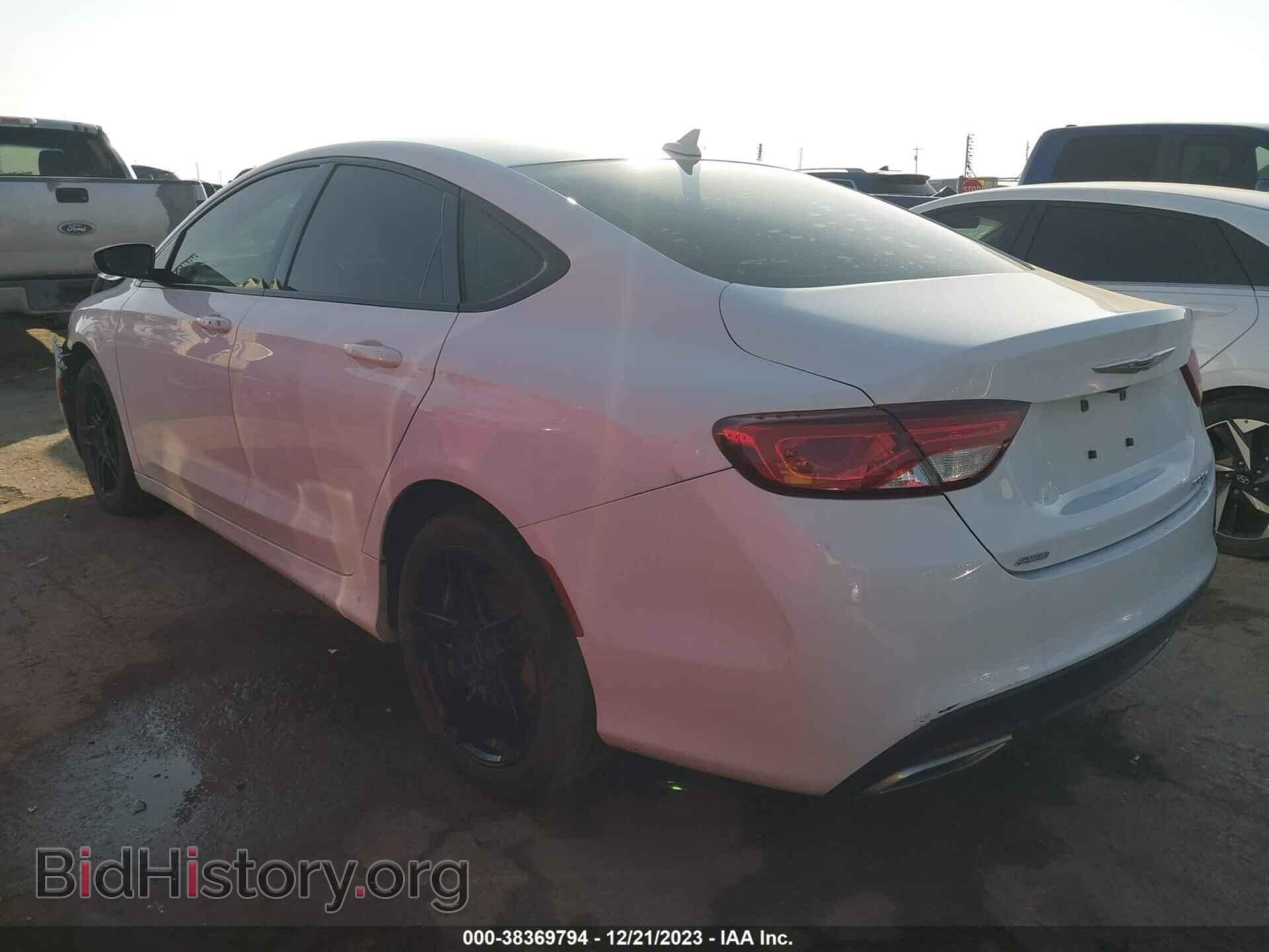 2016 CHRYSLER 200 - VIN: 1C3CCCDG8GN105531 - Фото 3